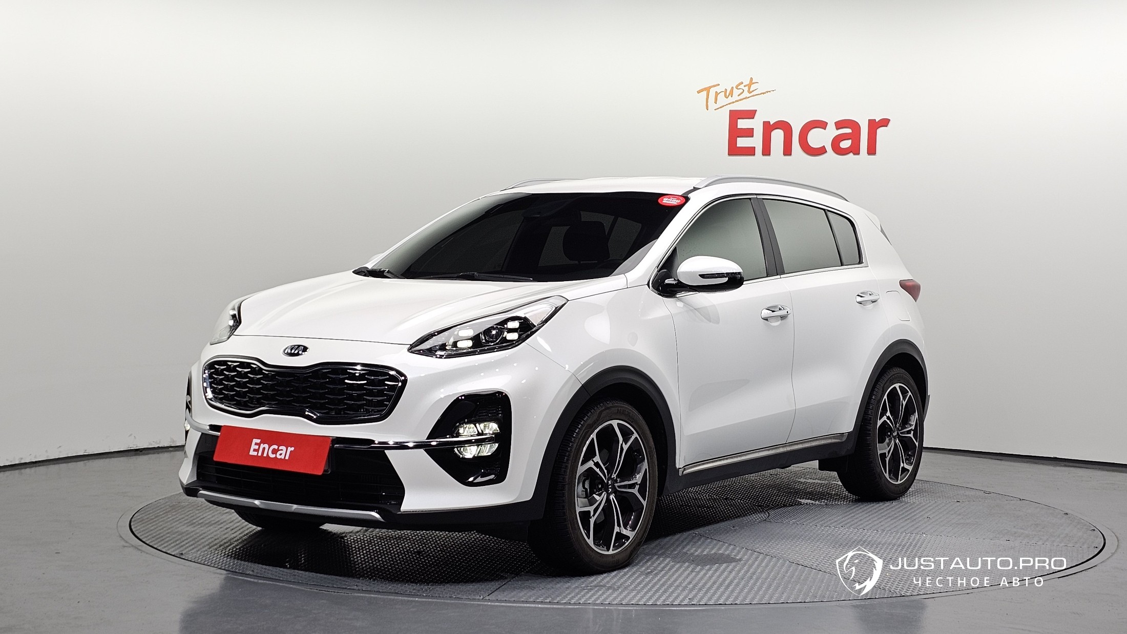 Автомобиль Kia Sportage