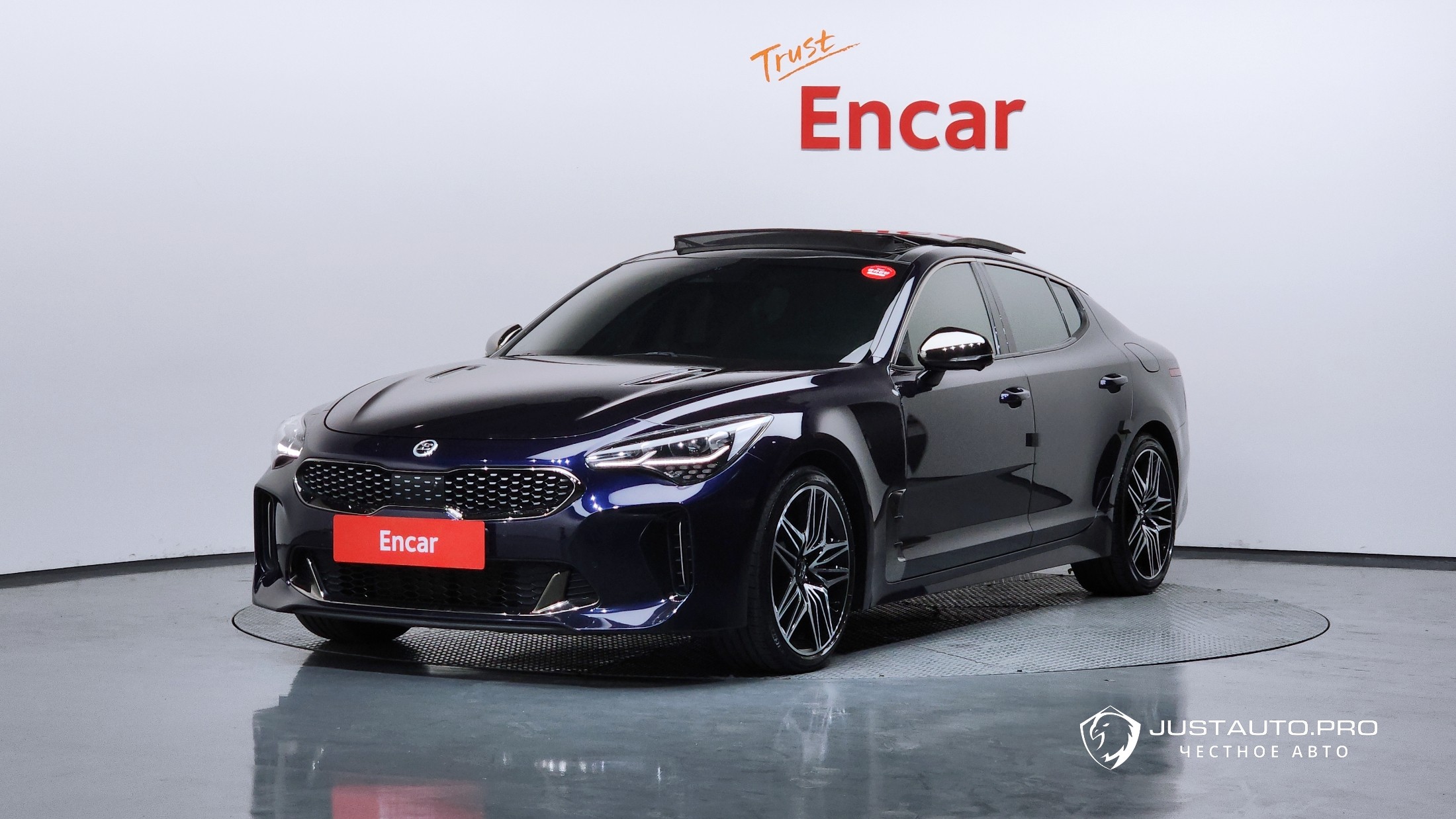 Автомобиль Kia Stinger