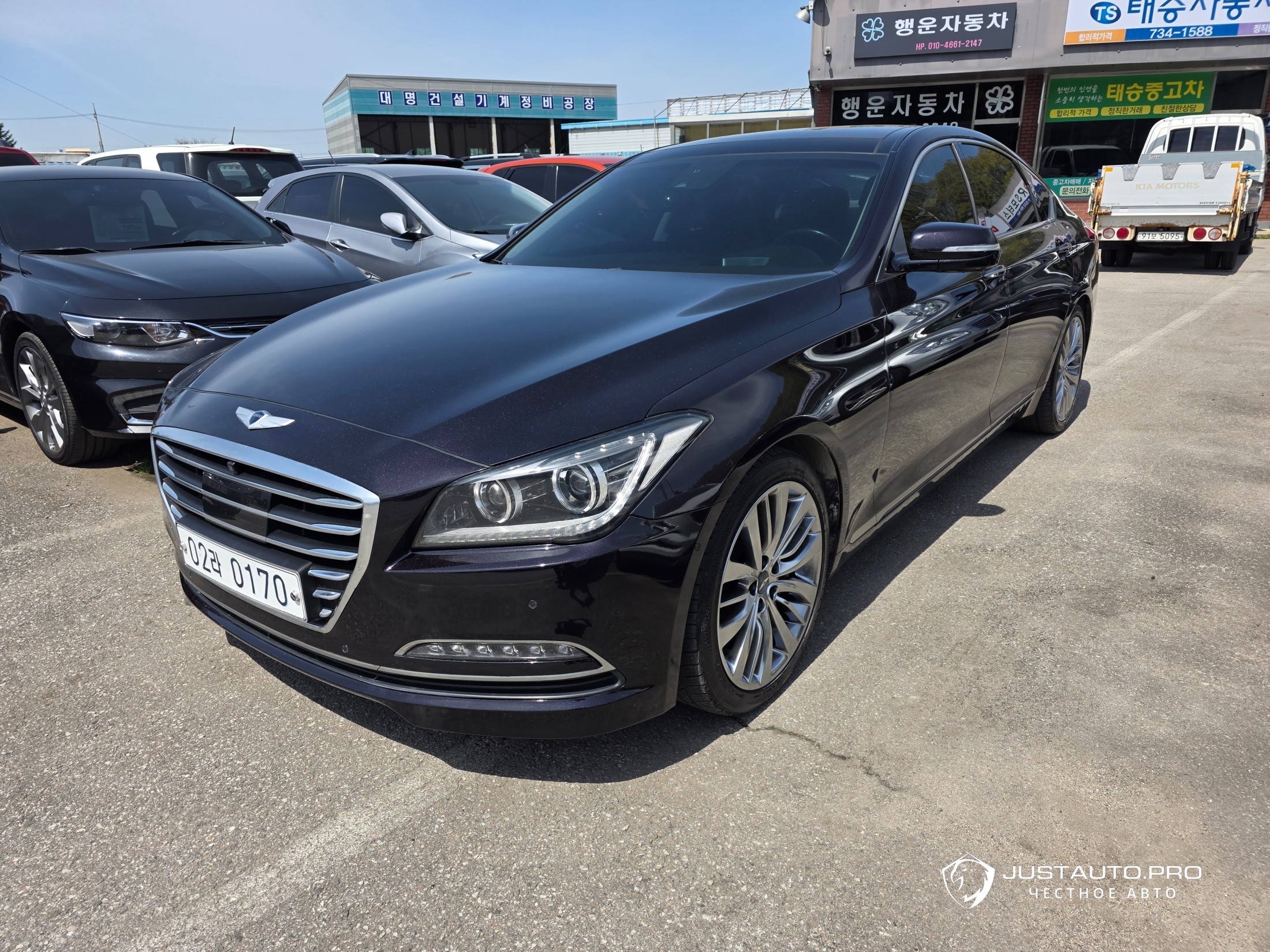 Автомобиль Hyundai Genesis