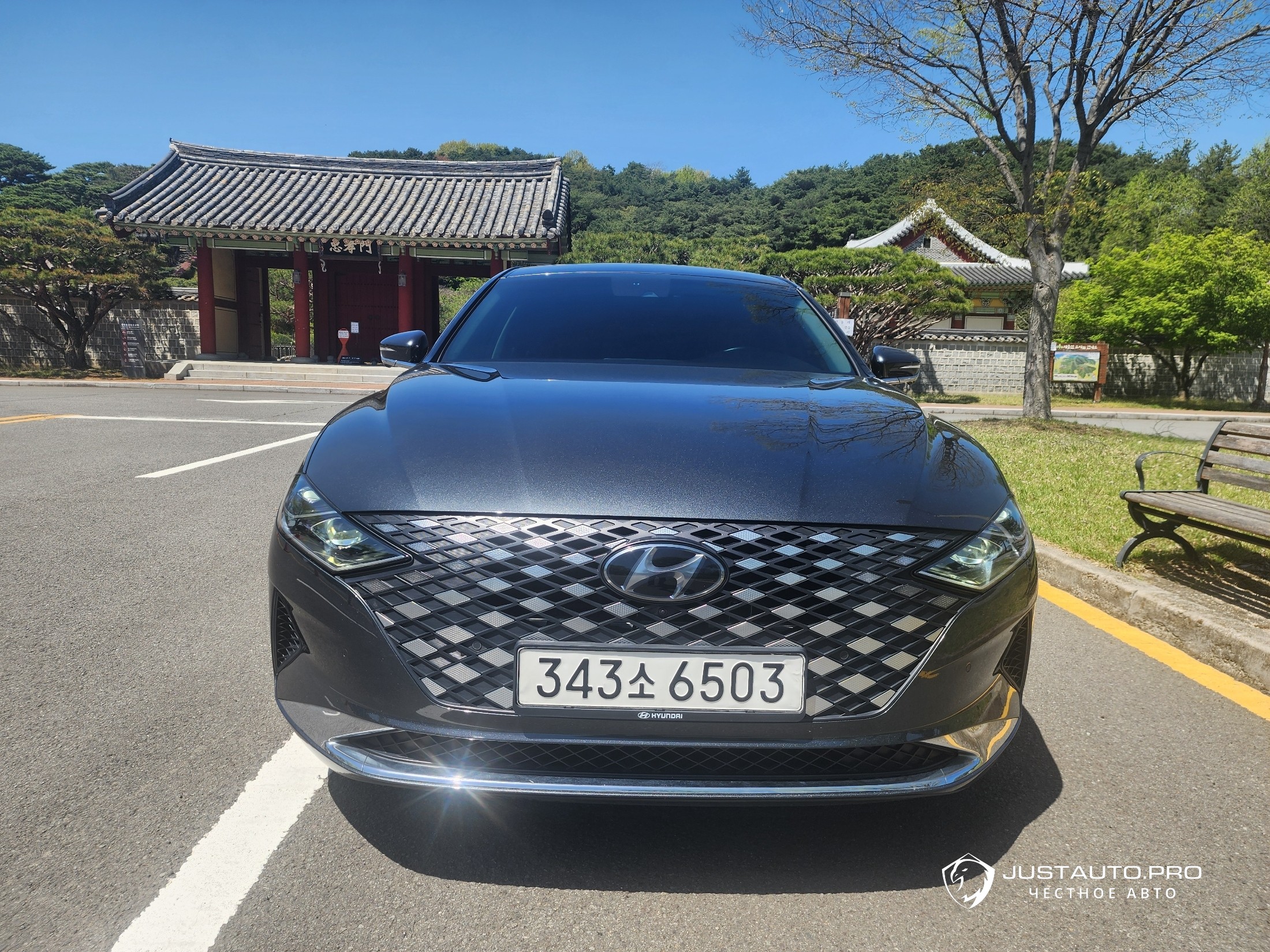 Автомобиль Hyundai Grandeur