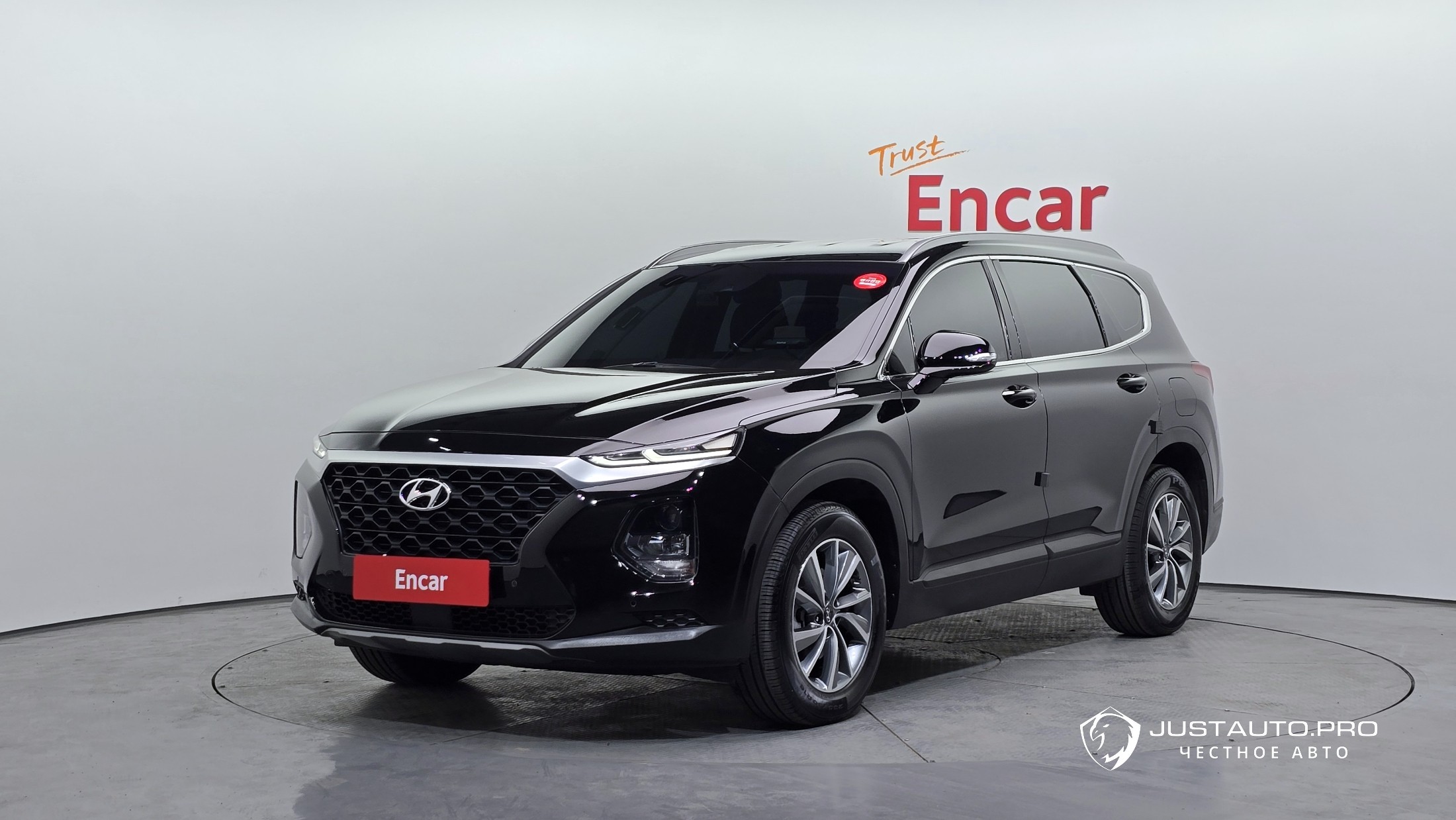 Автомобиль Hyundai Santafe