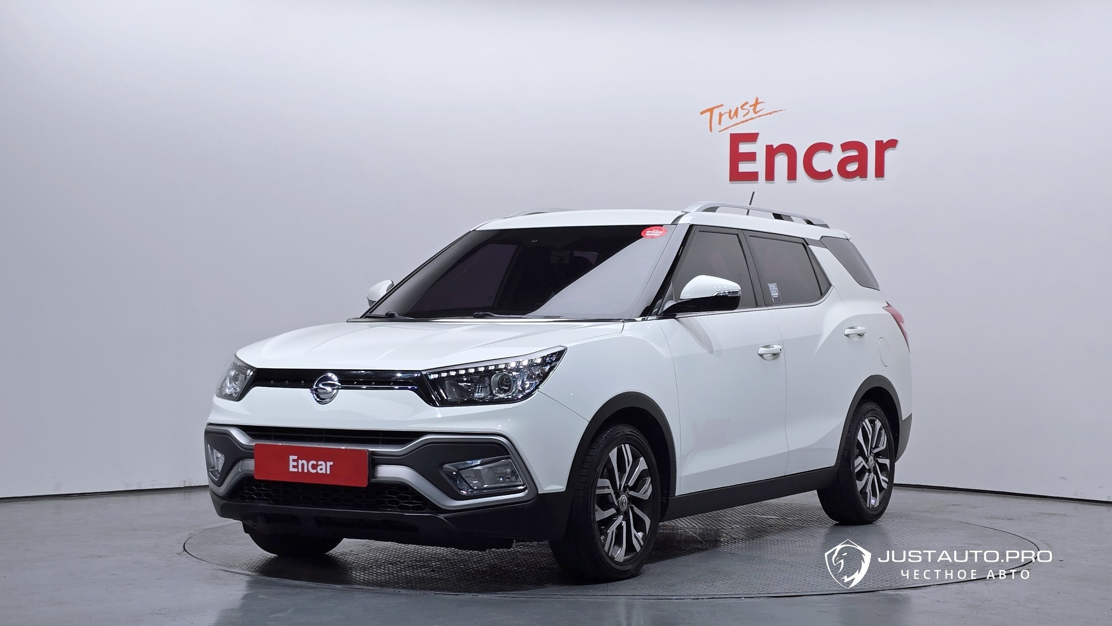Автомобиль KG_Mobility_Ssangyong TIBOLI