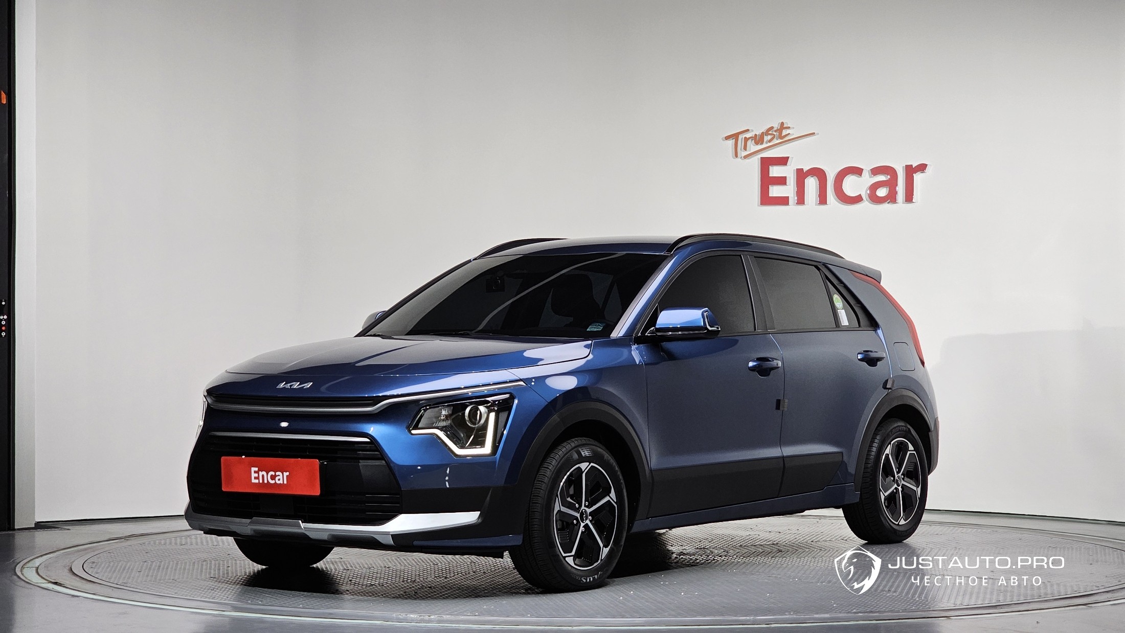 Автомобиль Kia Niro
