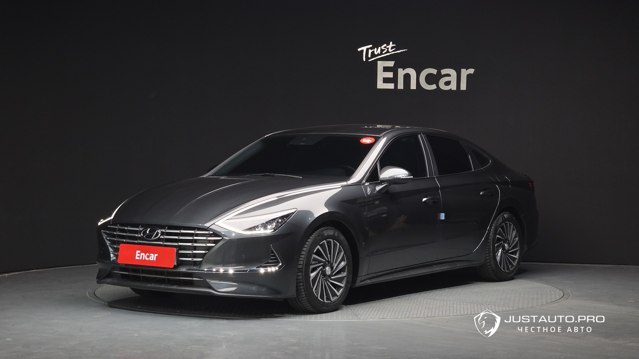 Автомобиль Hyundai Sonata