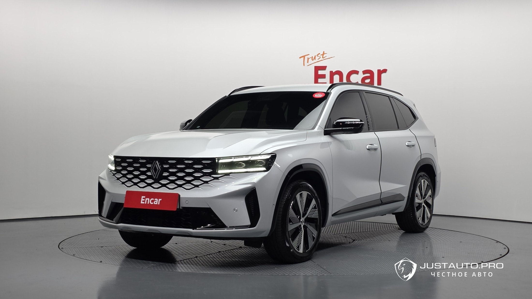 Автомобиль Renault-KoreaSamsung Grand Koleos