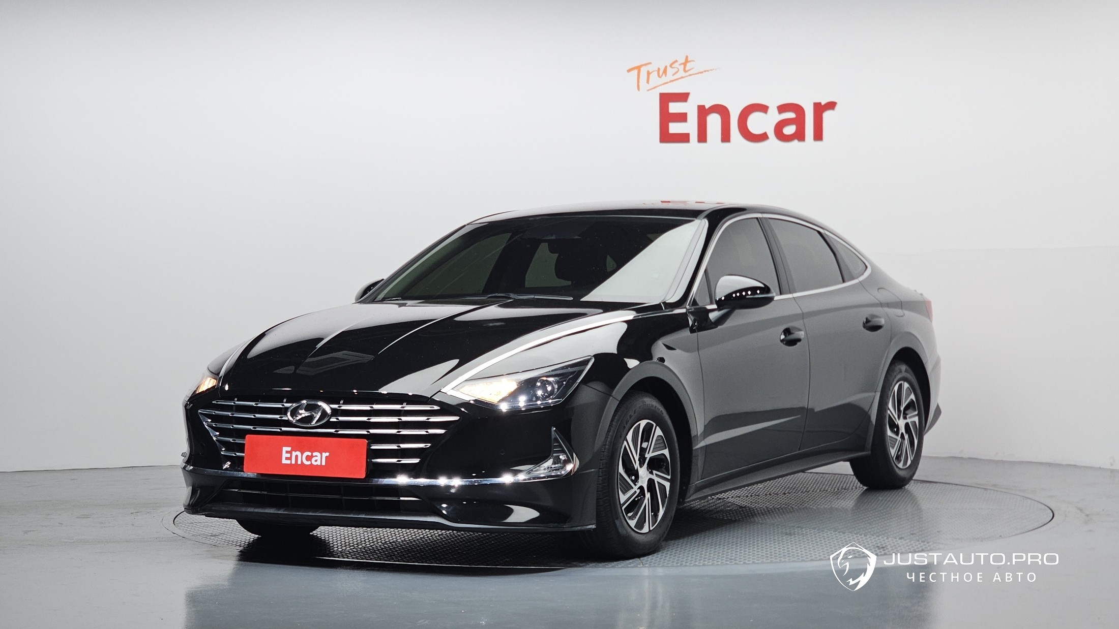 Автомобиль Hyundai Sonata