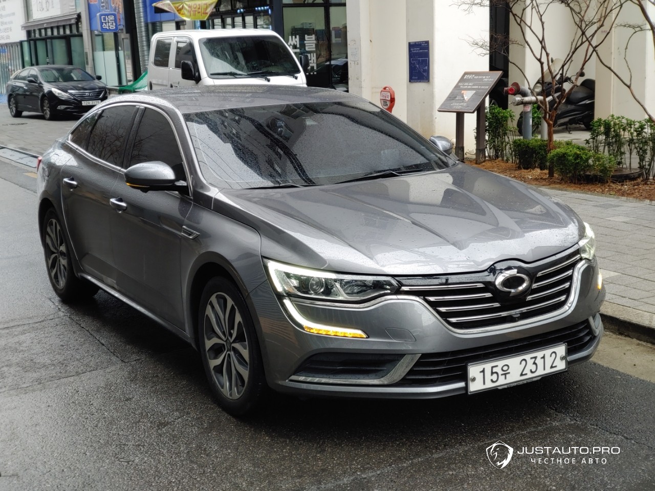 Автомобиль Renault-KoreaSamsung SM6