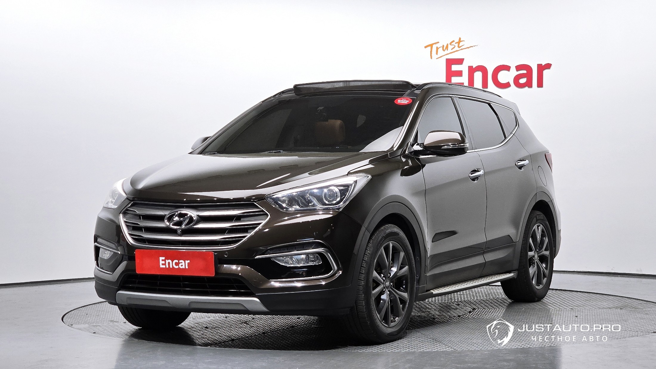 Автомобиль Hyundai Santafe