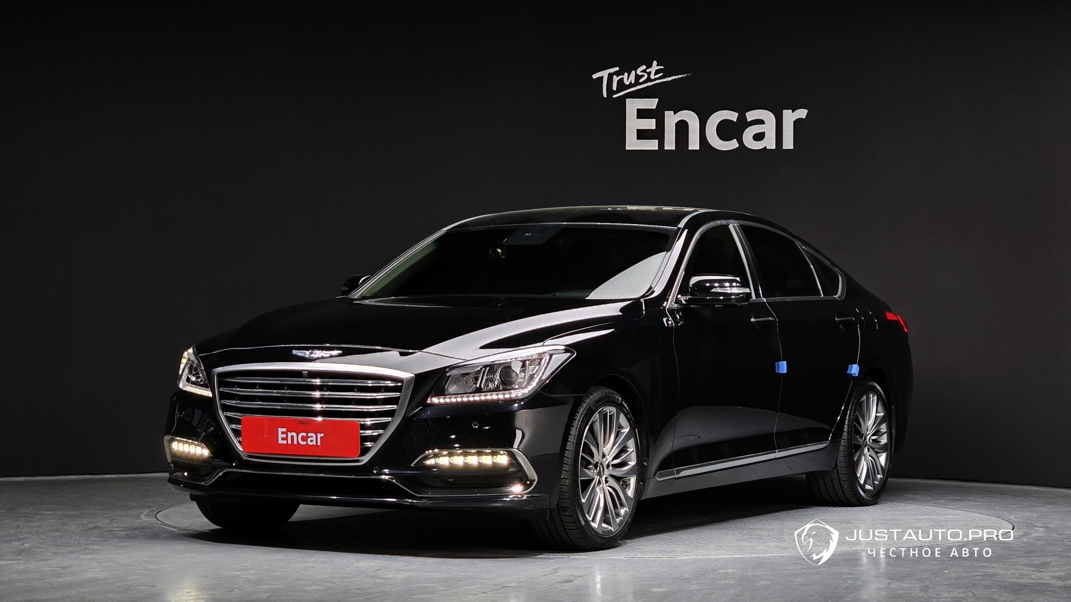 Автомобиль Genesis G80