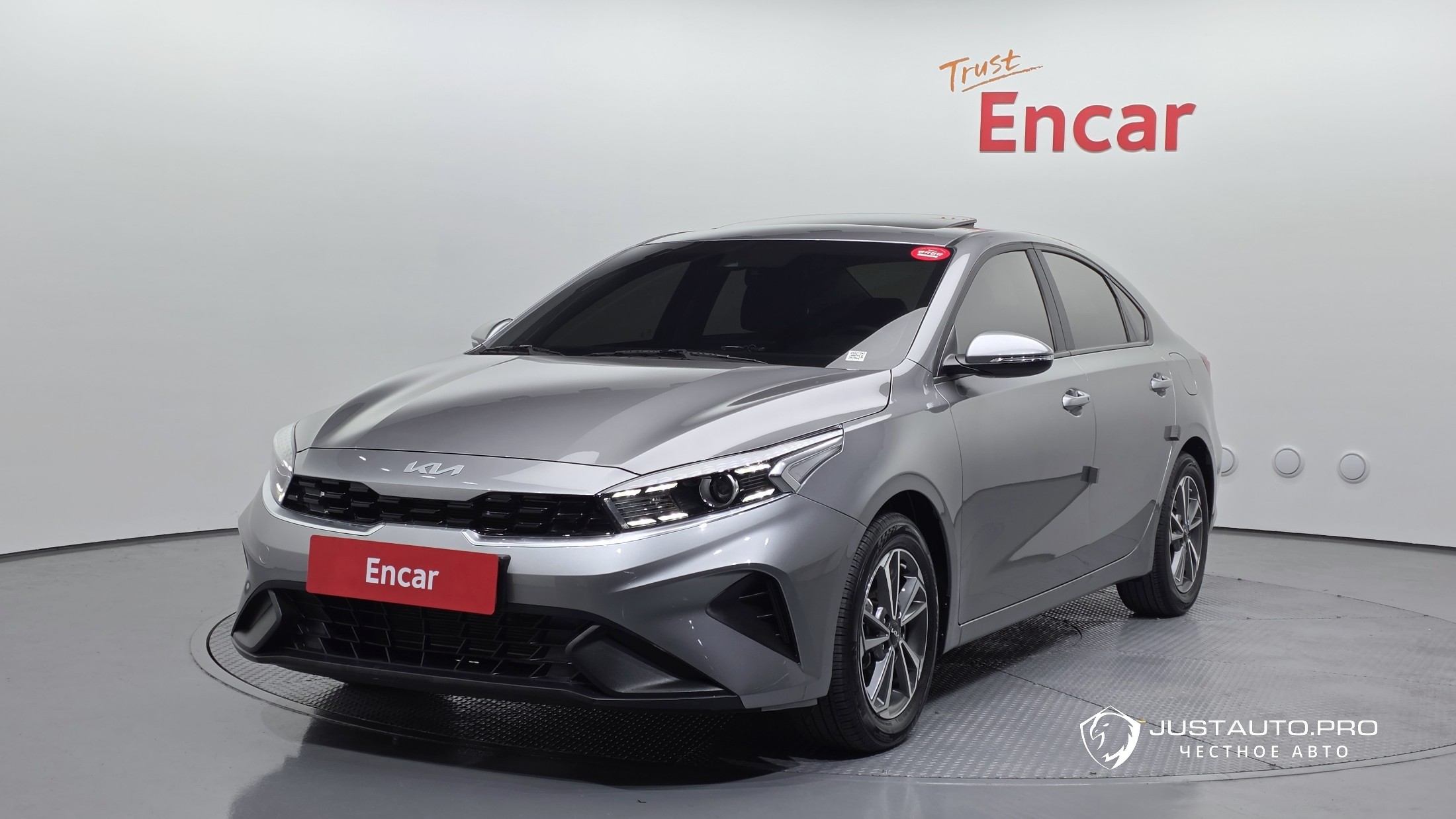 Автомобиль Kia K3