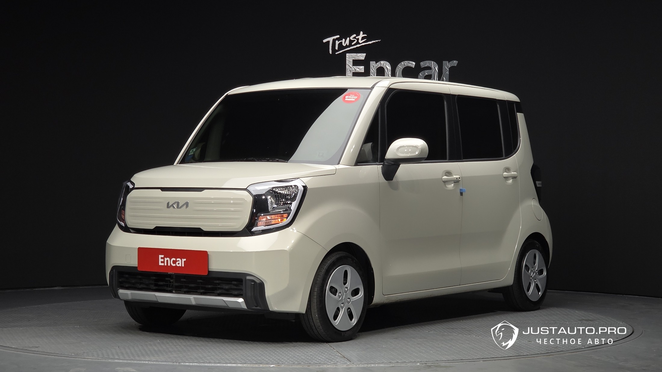 Автомобиль Kia RAY