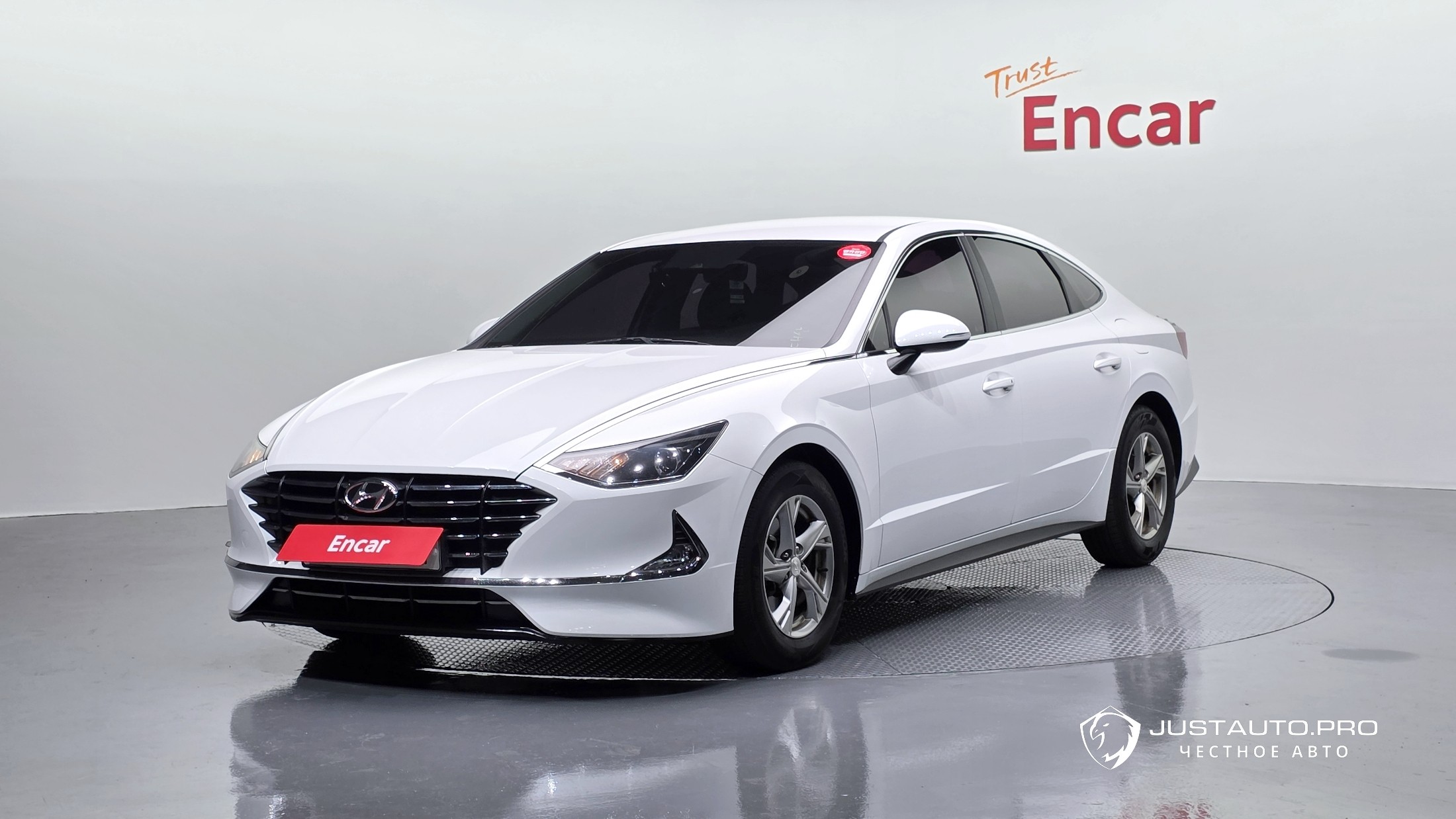Автомобиль Hyundai Sonata