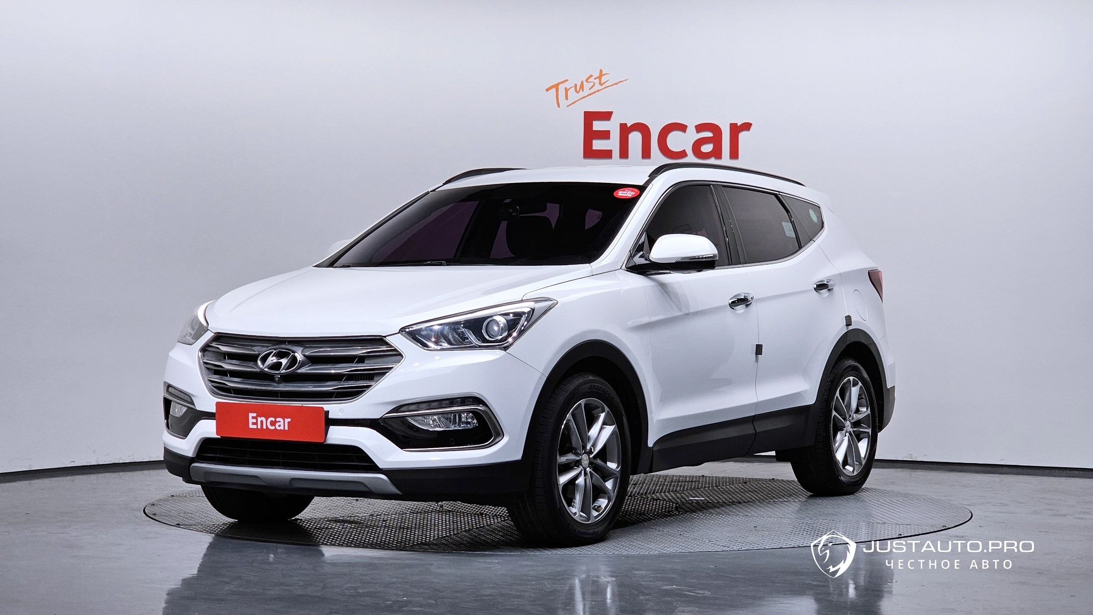Автомобиль Hyundai Santafe