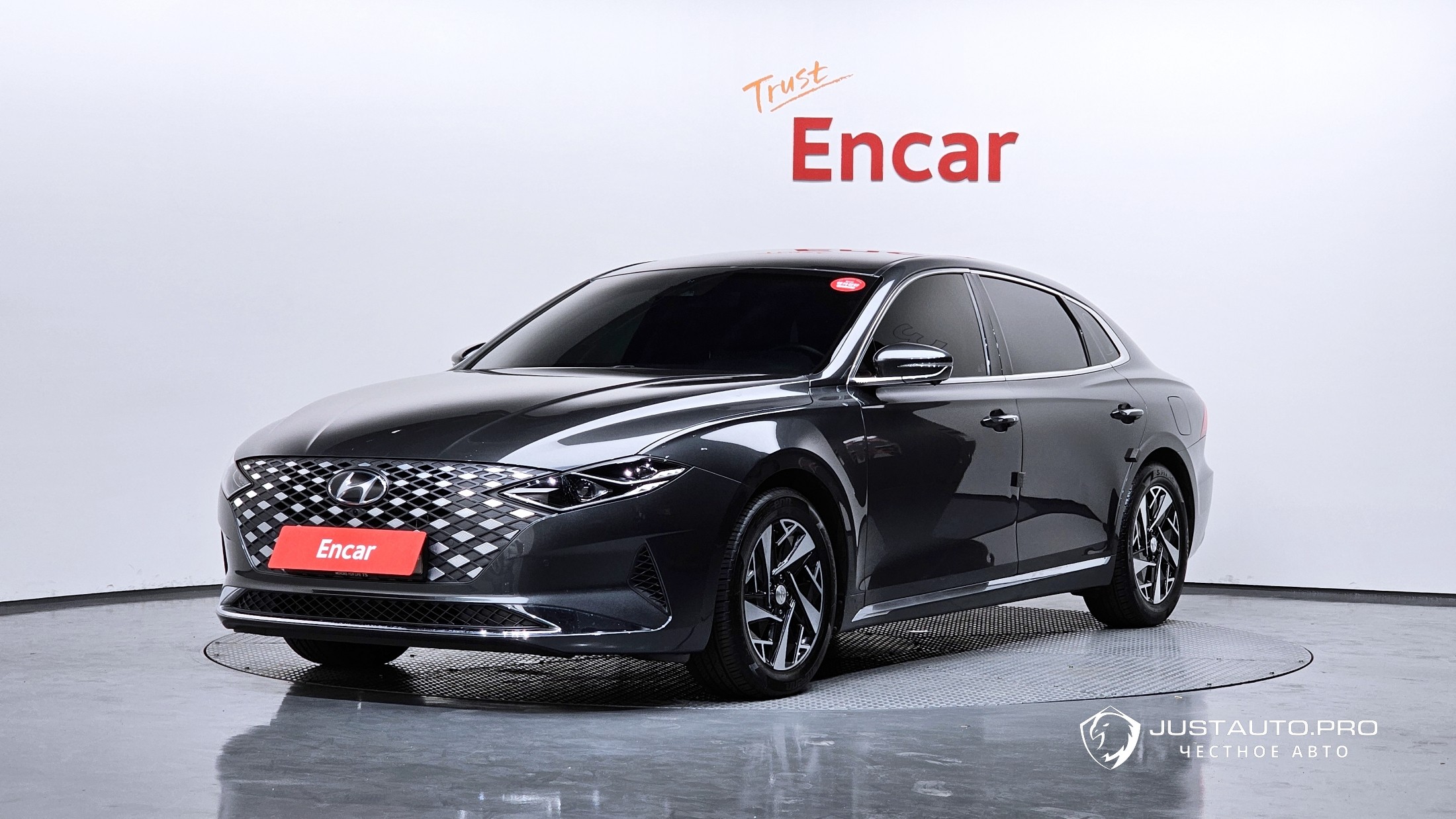 Автомобиль Hyundai Grandeur