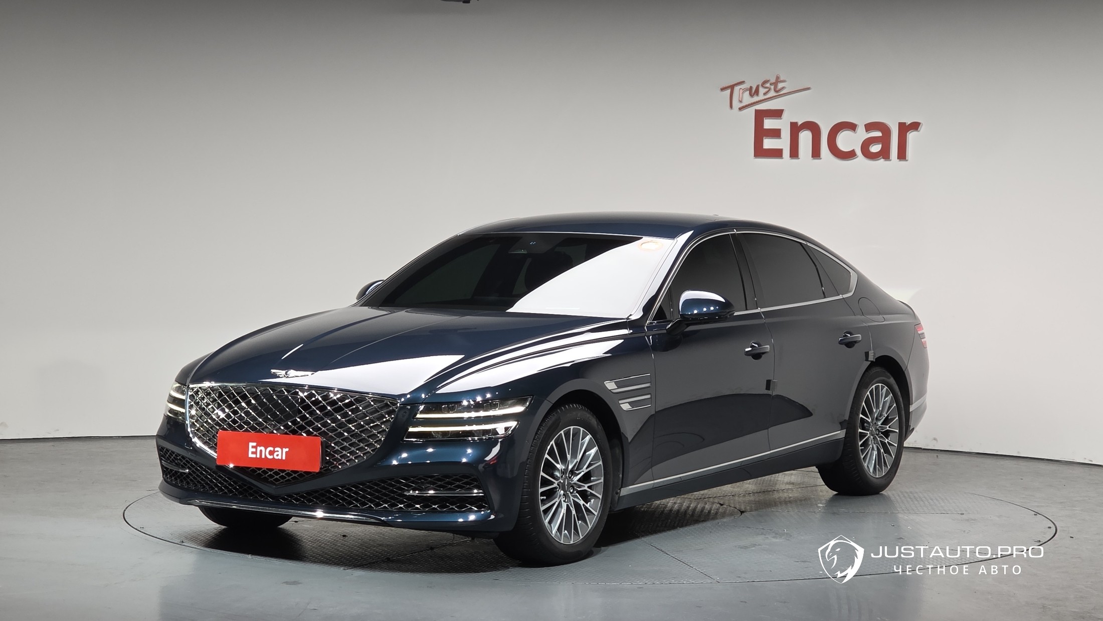Автомобиль Genesis G80