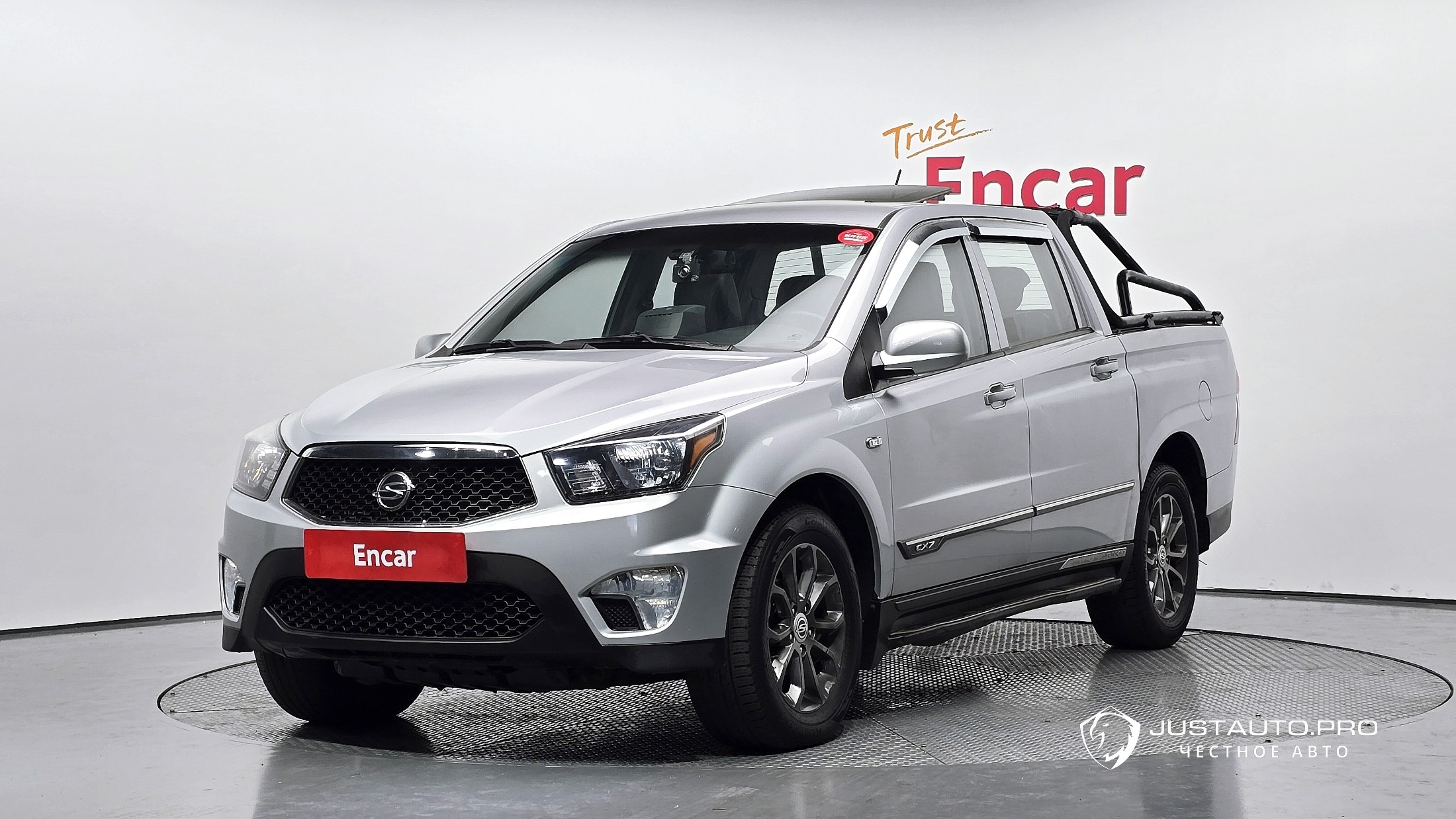 Автомобиль KG_Mobility_Ssangyong KORANDO