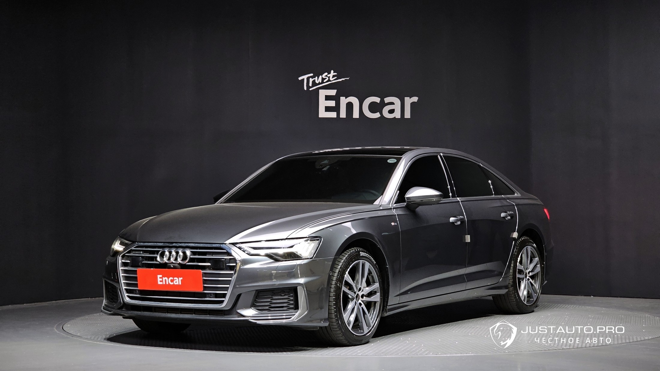 Автомобиль Audi A6