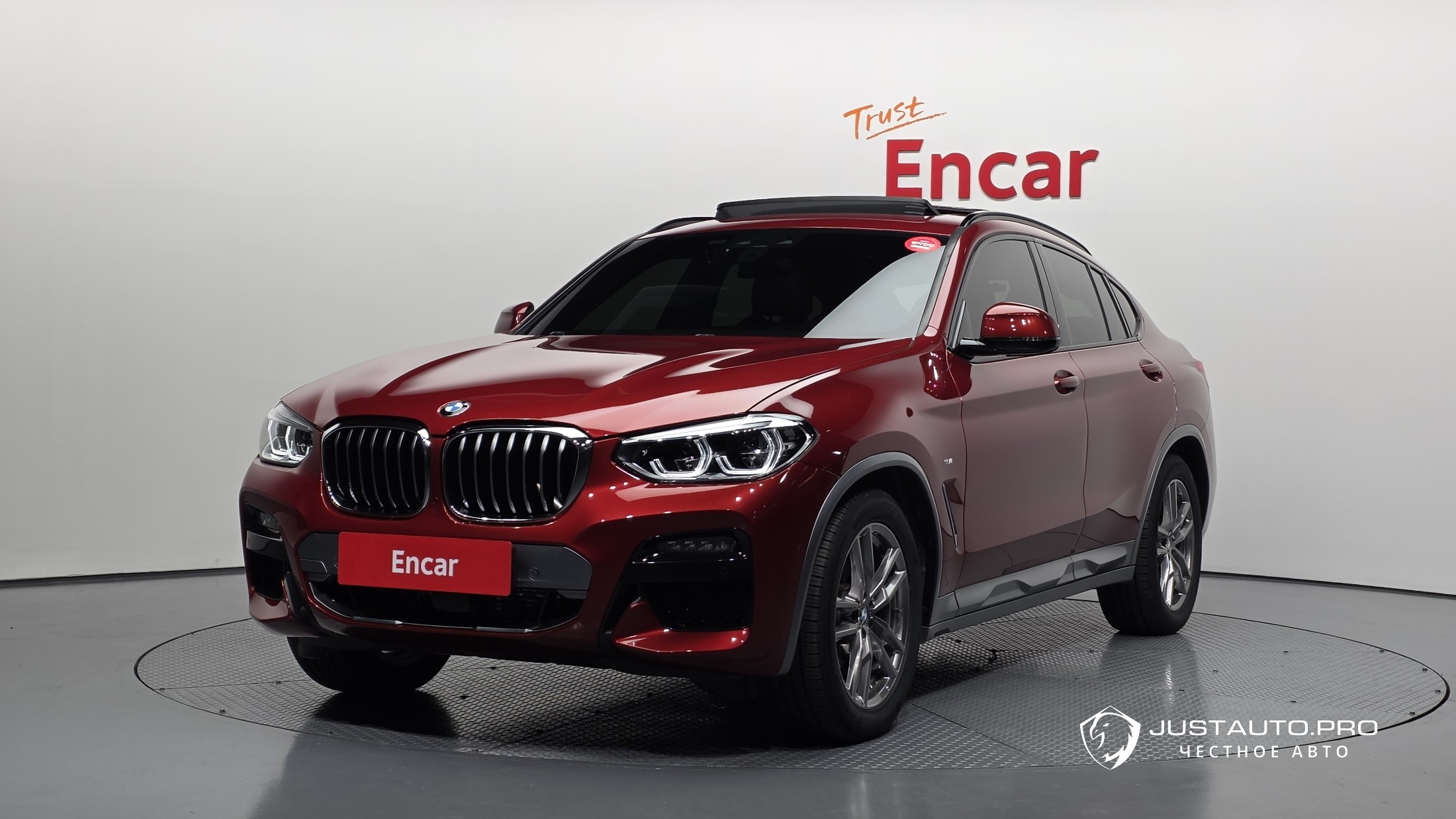 Автомобиль BMW X4