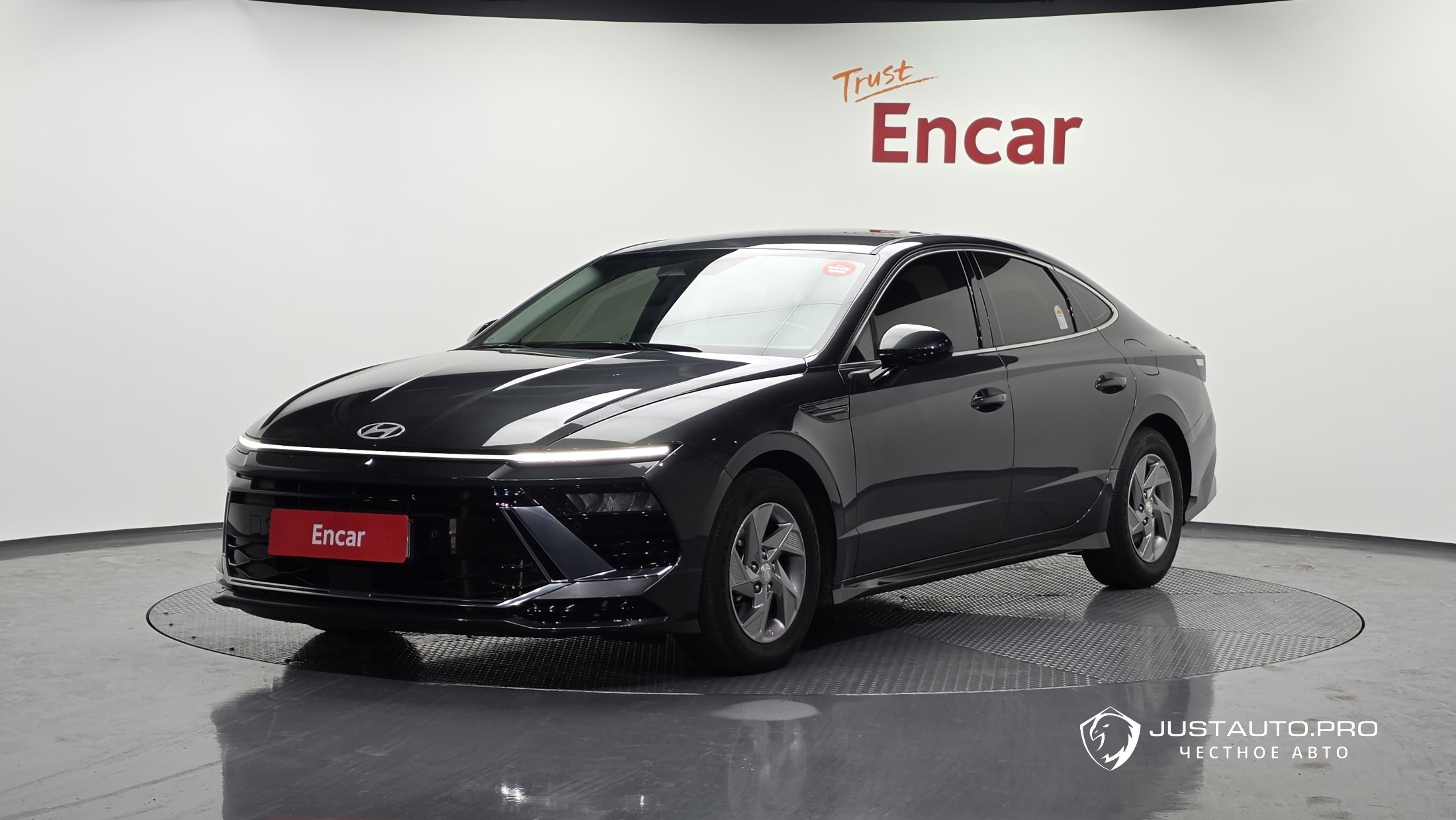 Автомобиль Hyundai Sonata