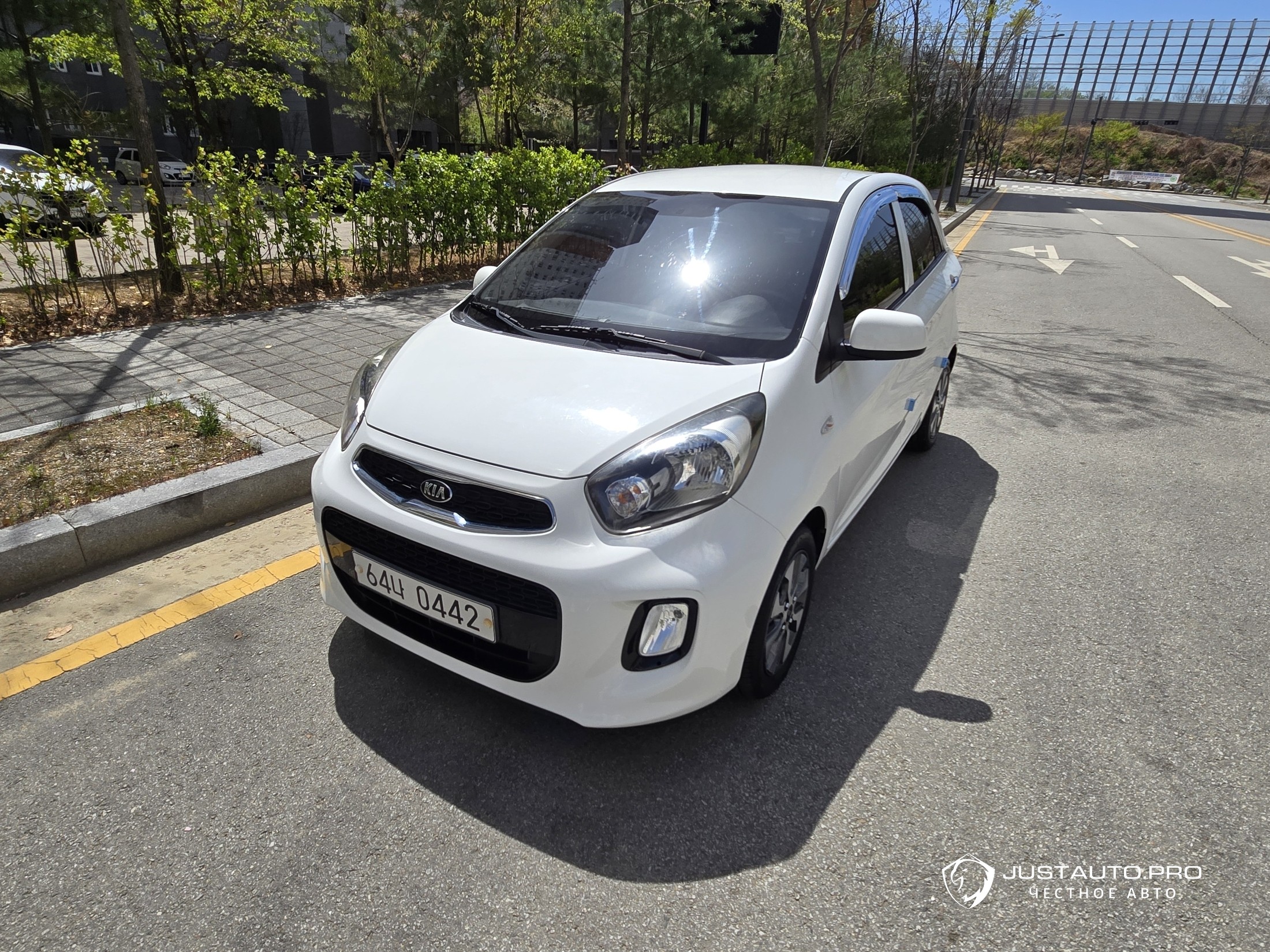 Автомобиль Kia morning