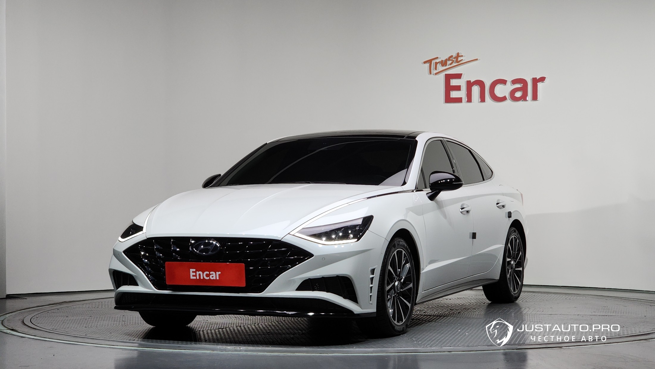 Автомобиль Hyundai Sonata