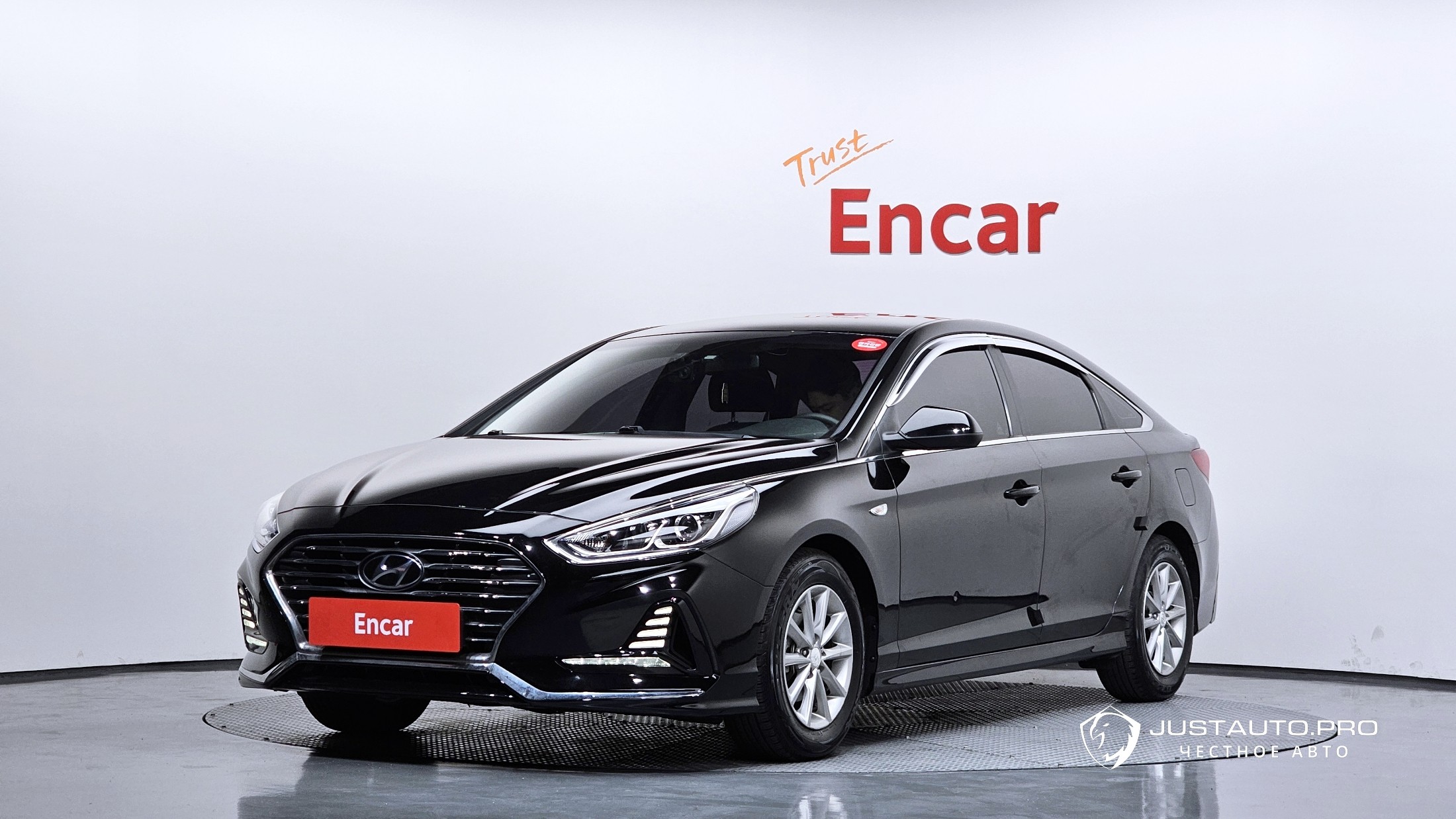 Автомобиль Hyundai Sonata