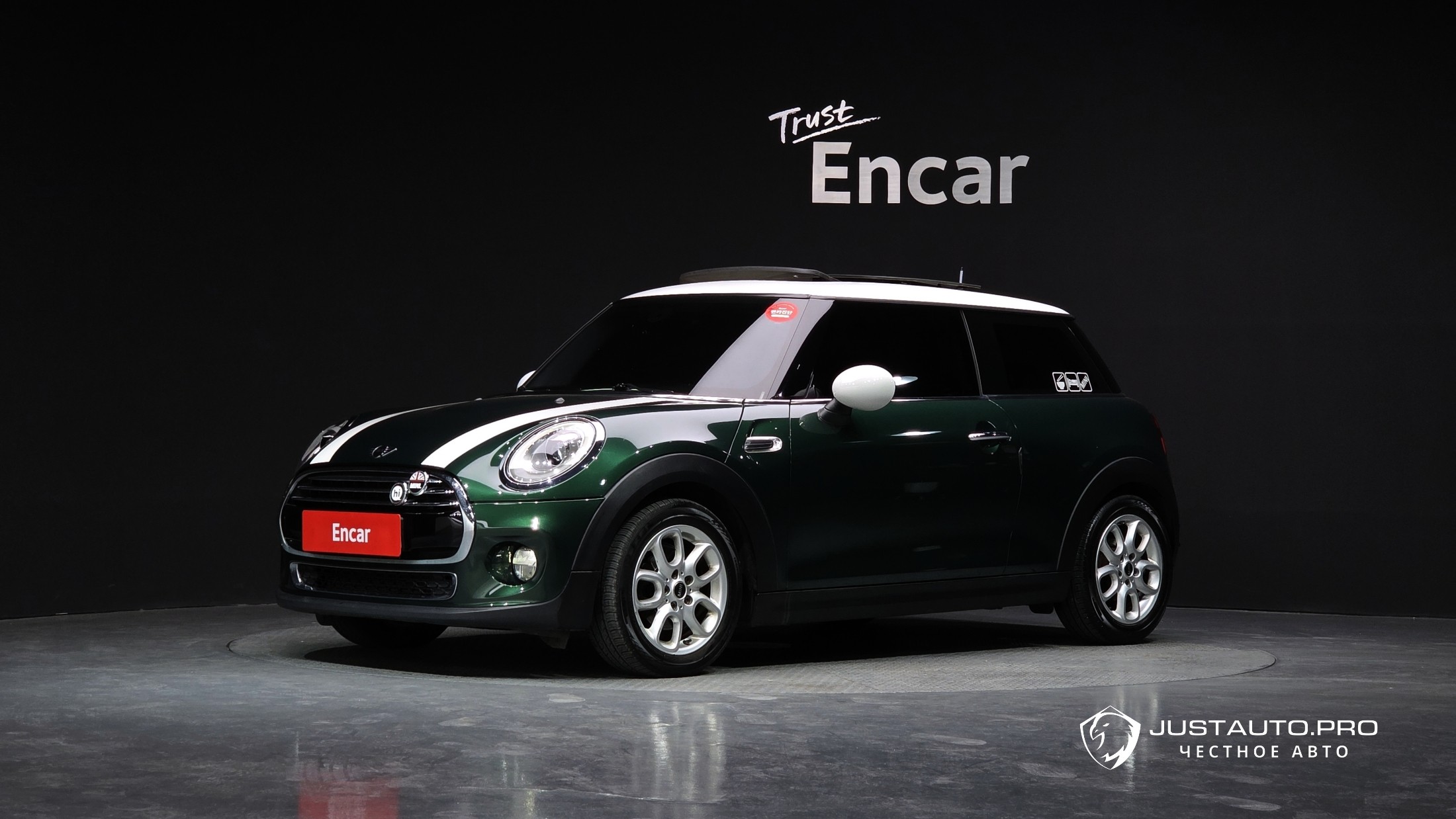Автомобиль Mini Cooper