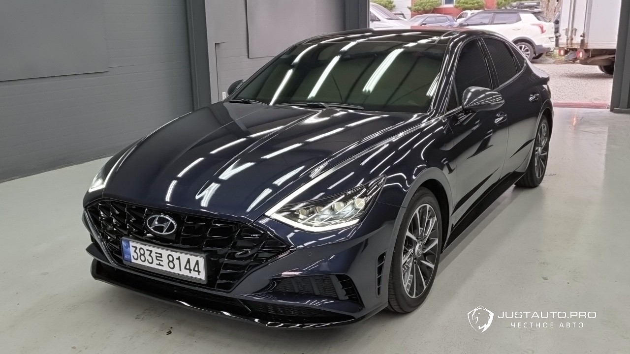 Автомобиль Hyundai Sonata