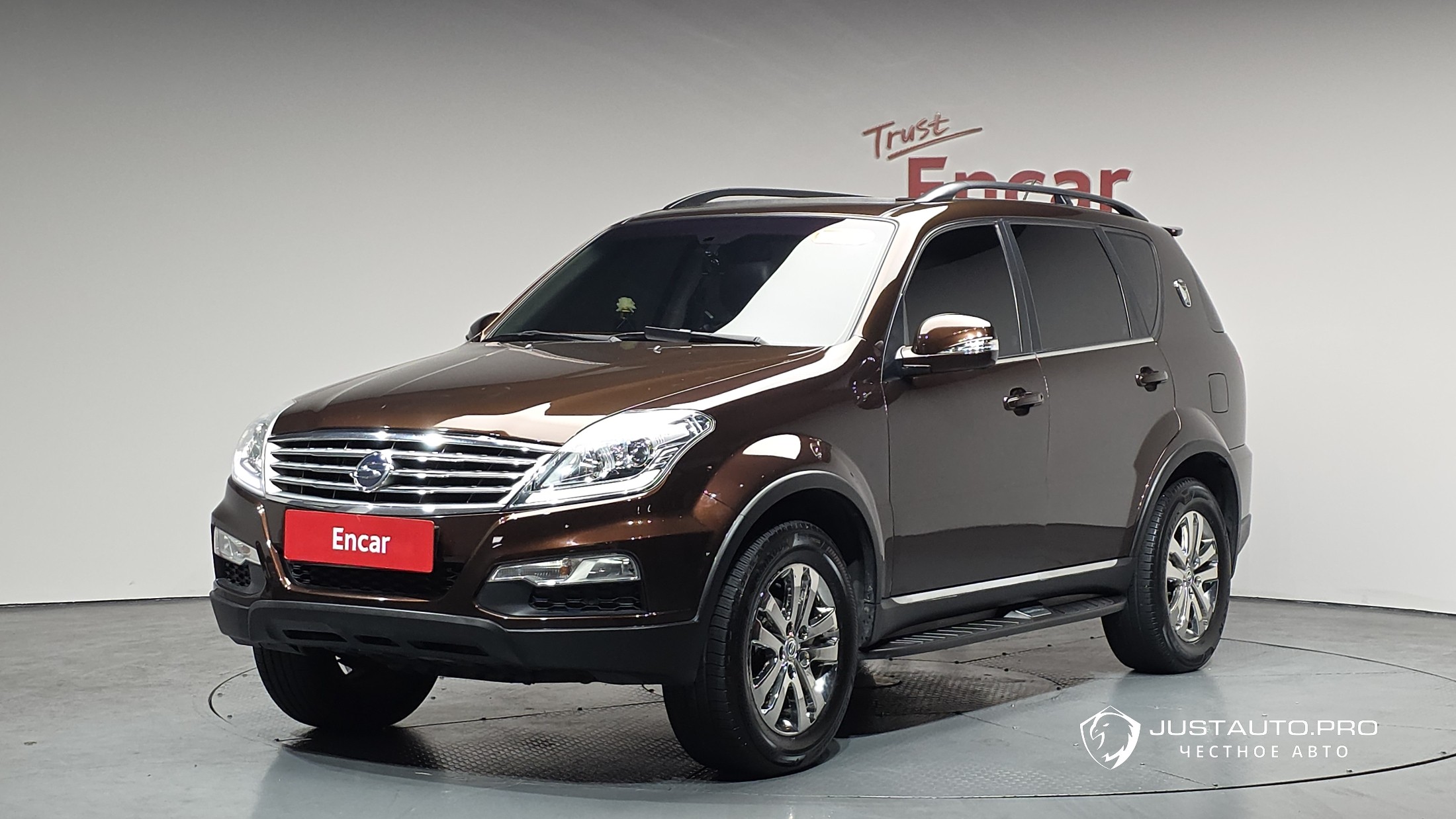 Автомобиль KG_Mobility_Ssangyong Rexton