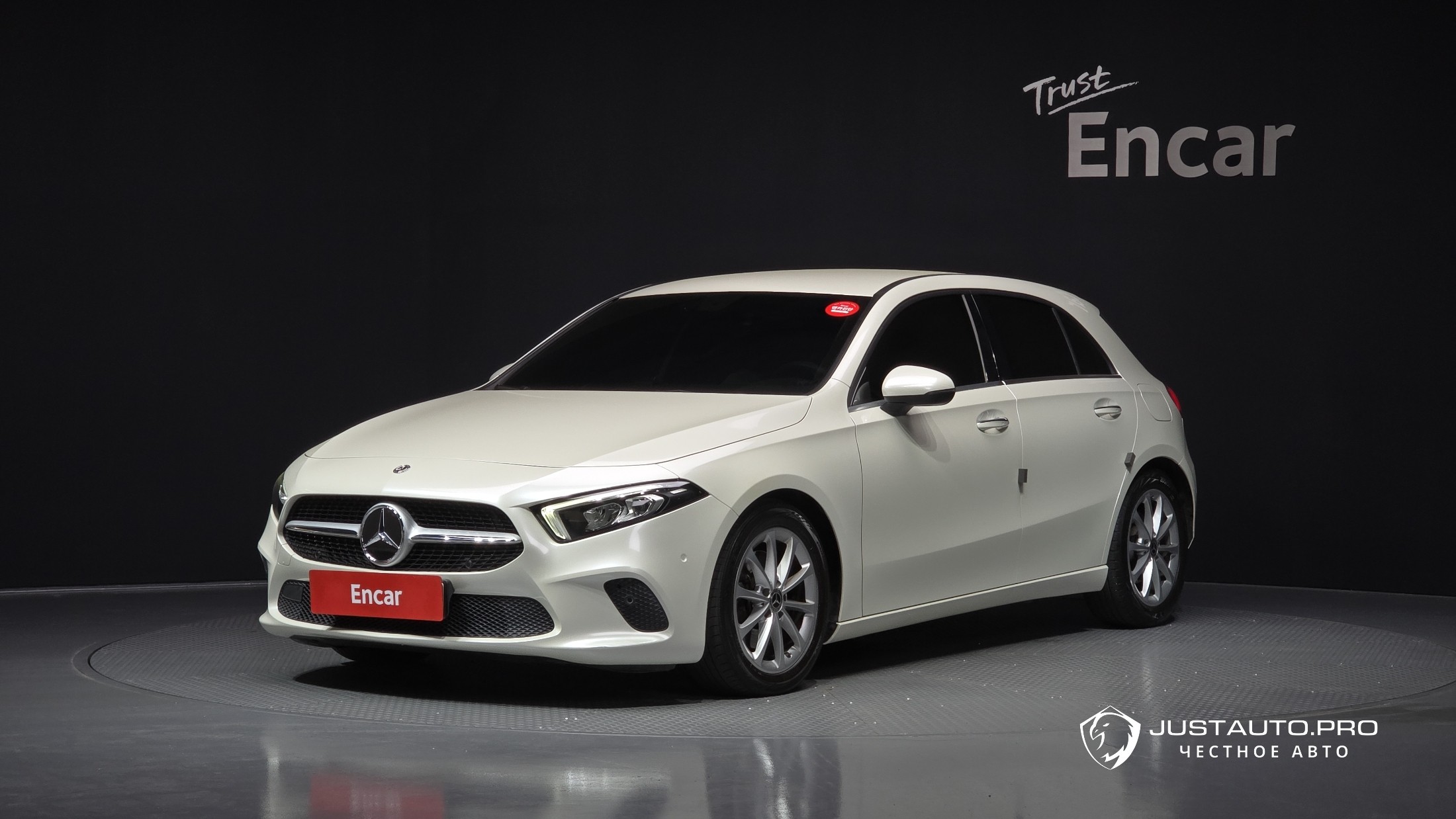 Автомобиль Mercedes-Benz A-Class