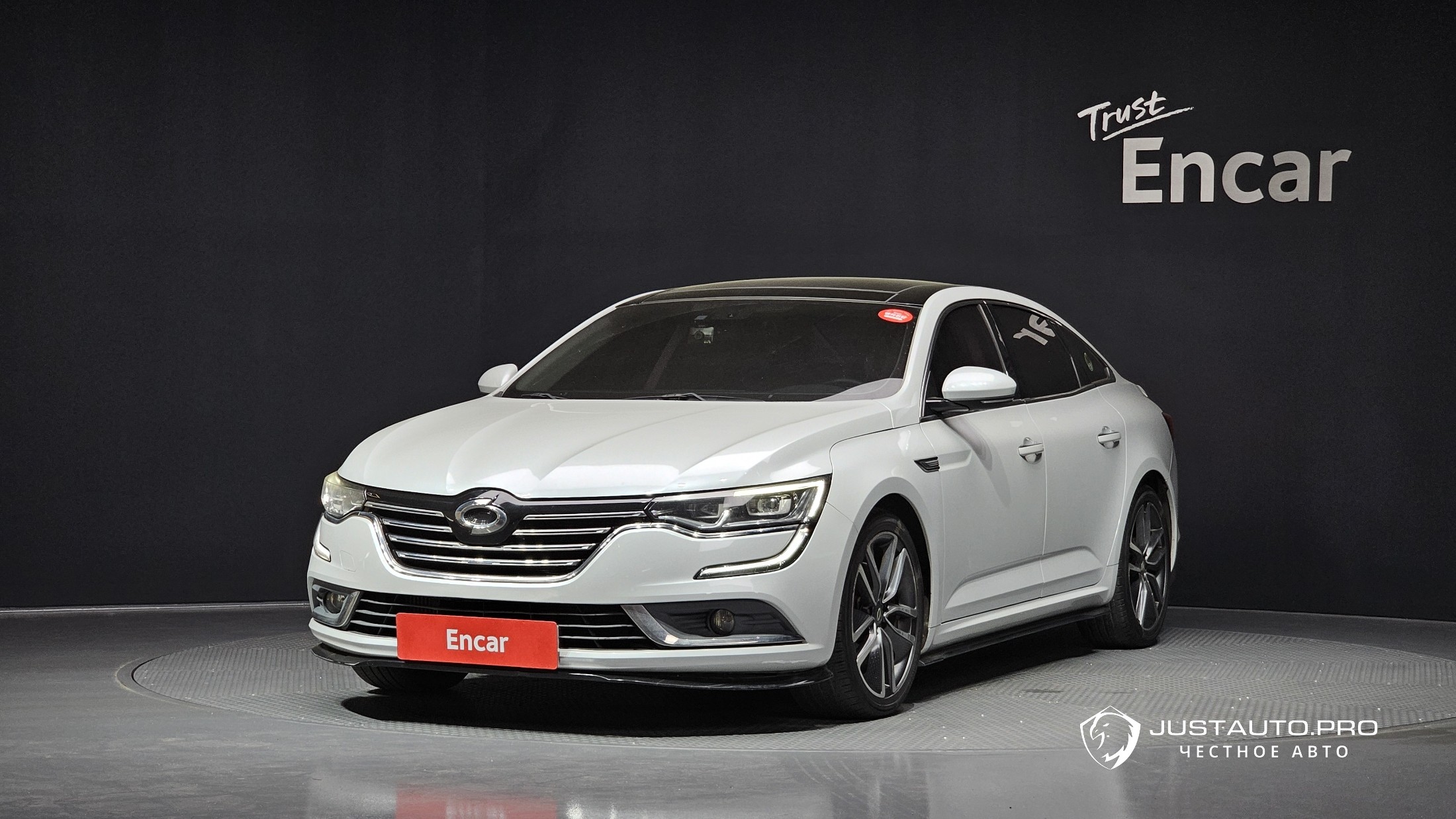 Автомобиль Renault-KoreaSamsung SM6
