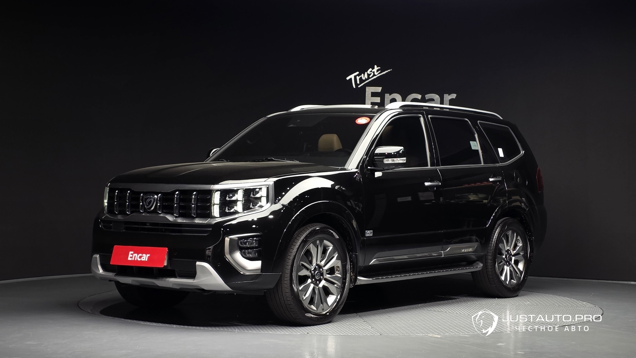 Автомобиль Kia Mohave