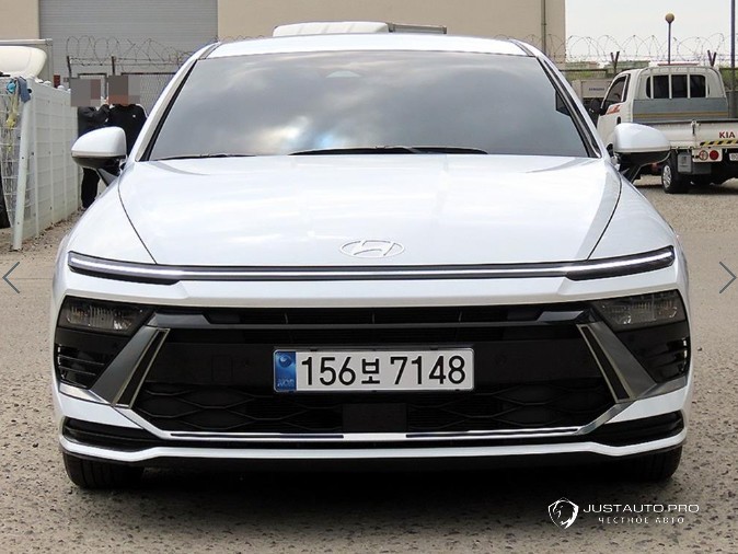 Автомобиль Hyundai Sonata
