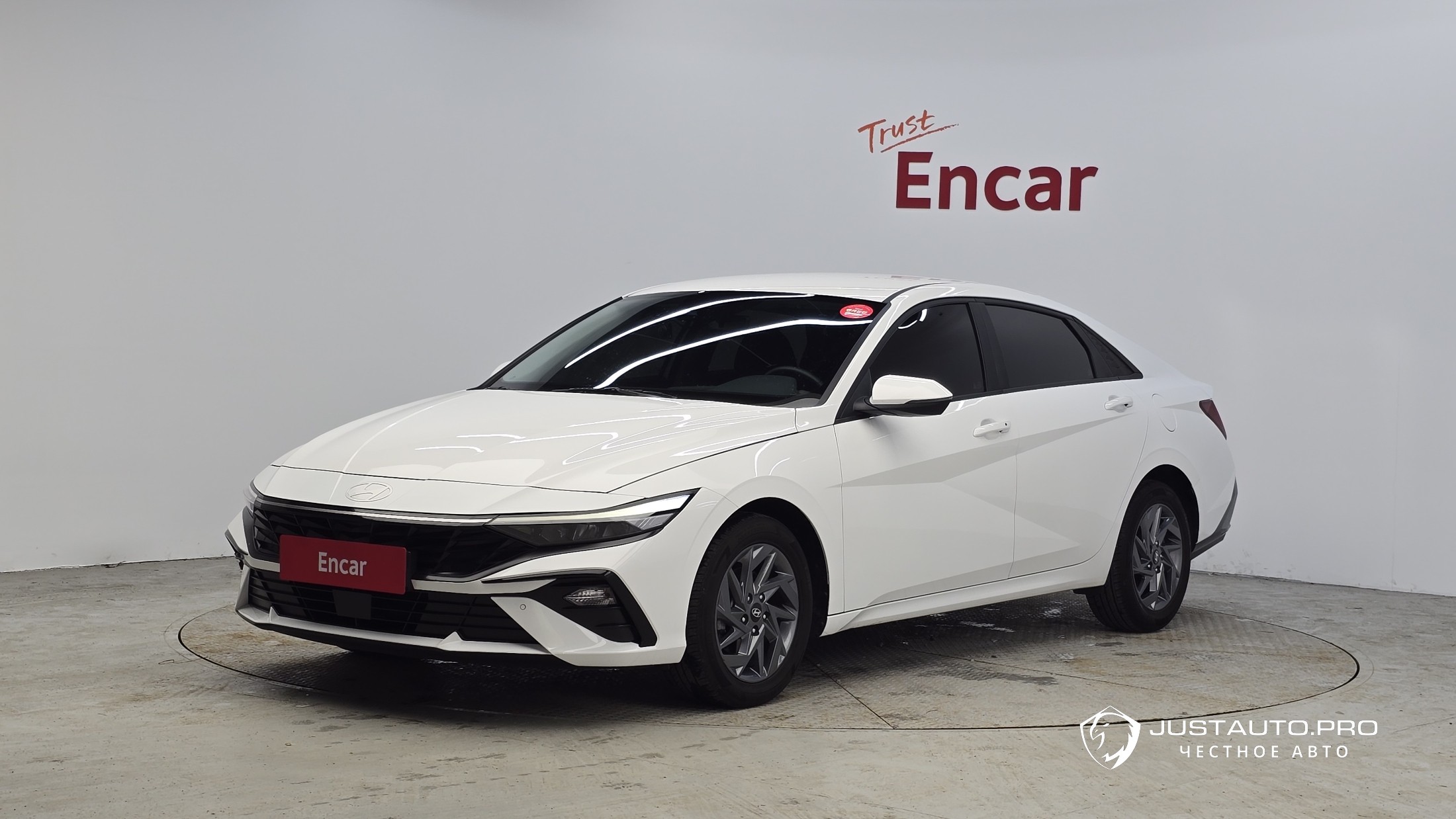 Автомобиль Hyundai AVANTE