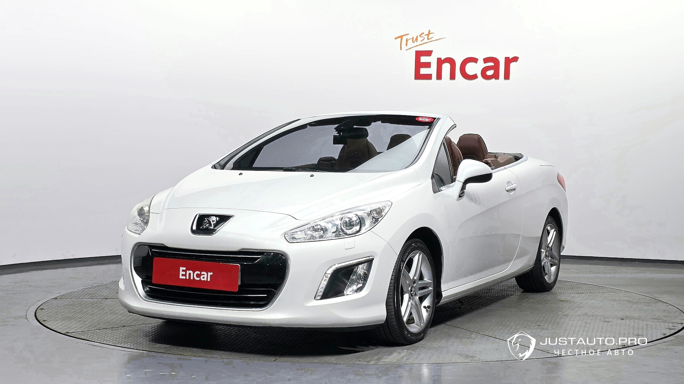Автомобиль Peugeot 308