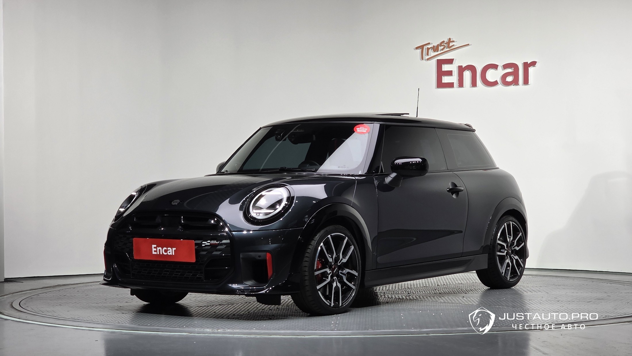 Автомобиль Mini Cooper