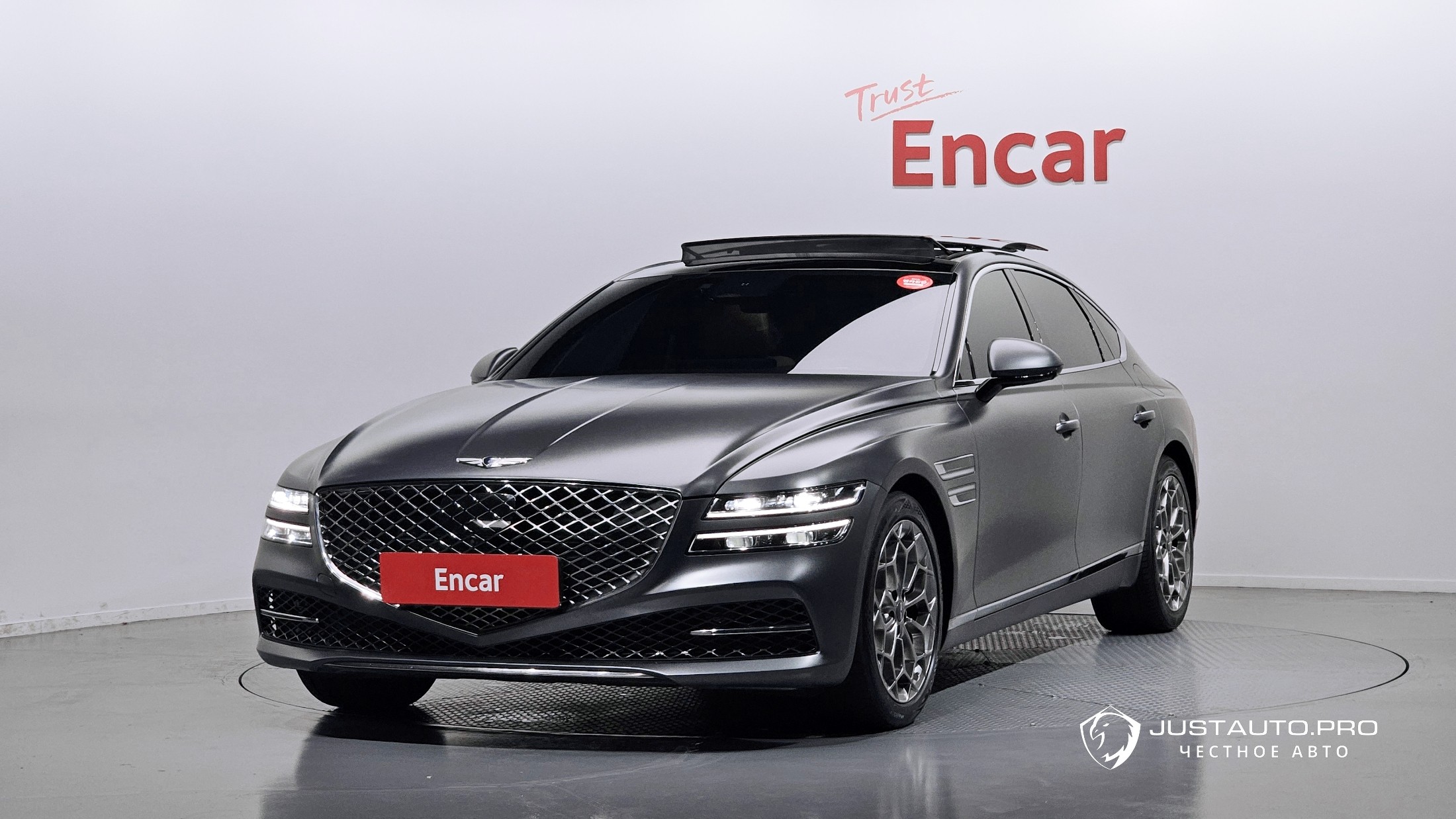 Автомобиль Genesis G80