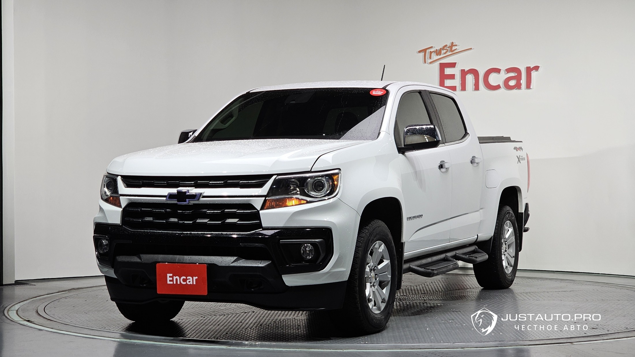 Автомобиль Chevrolet Colorado