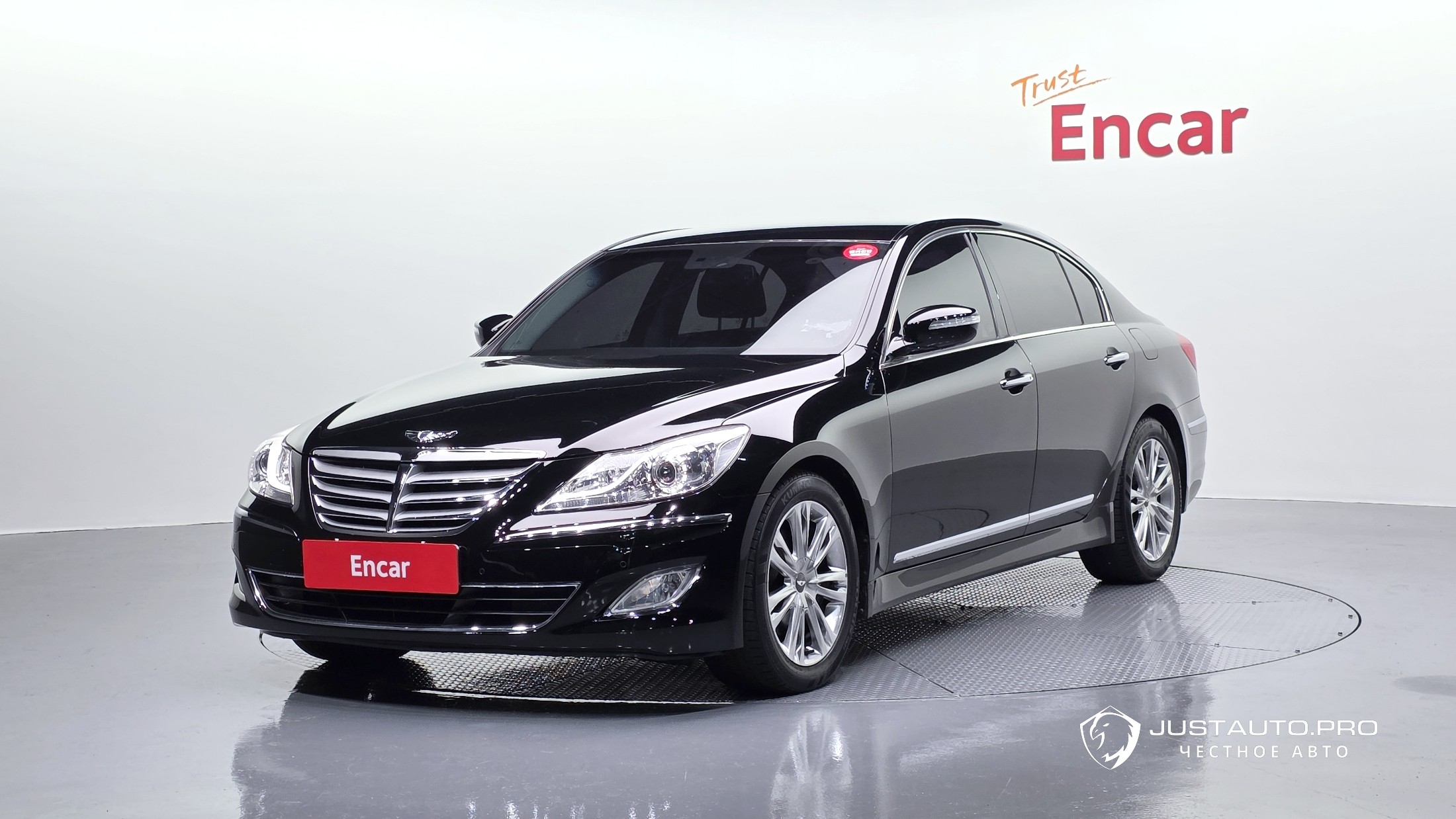 Автомобиль Hyundai Genesis