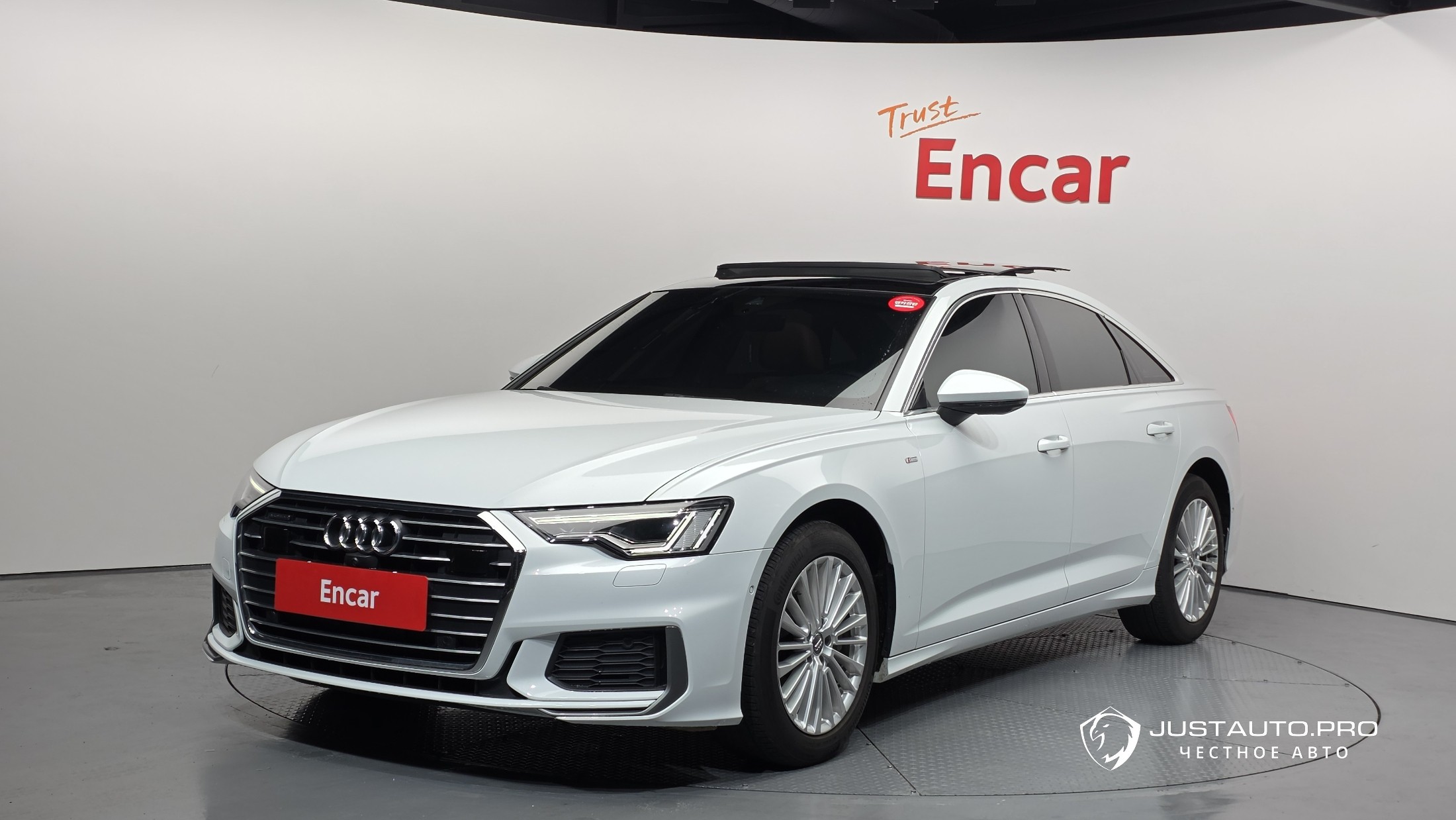 Автомобиль Audi A6