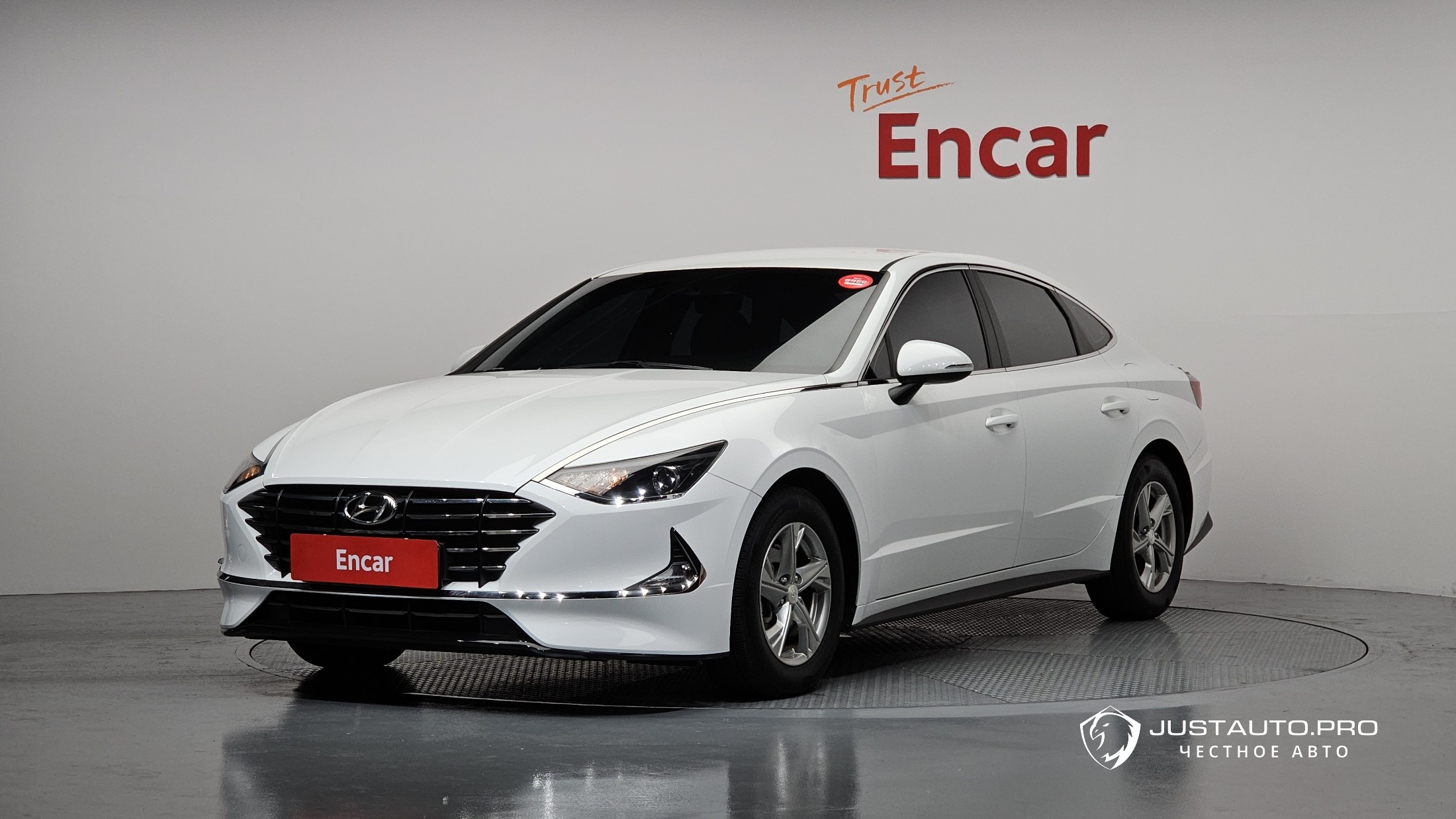 Автомобиль Hyundai Sonata