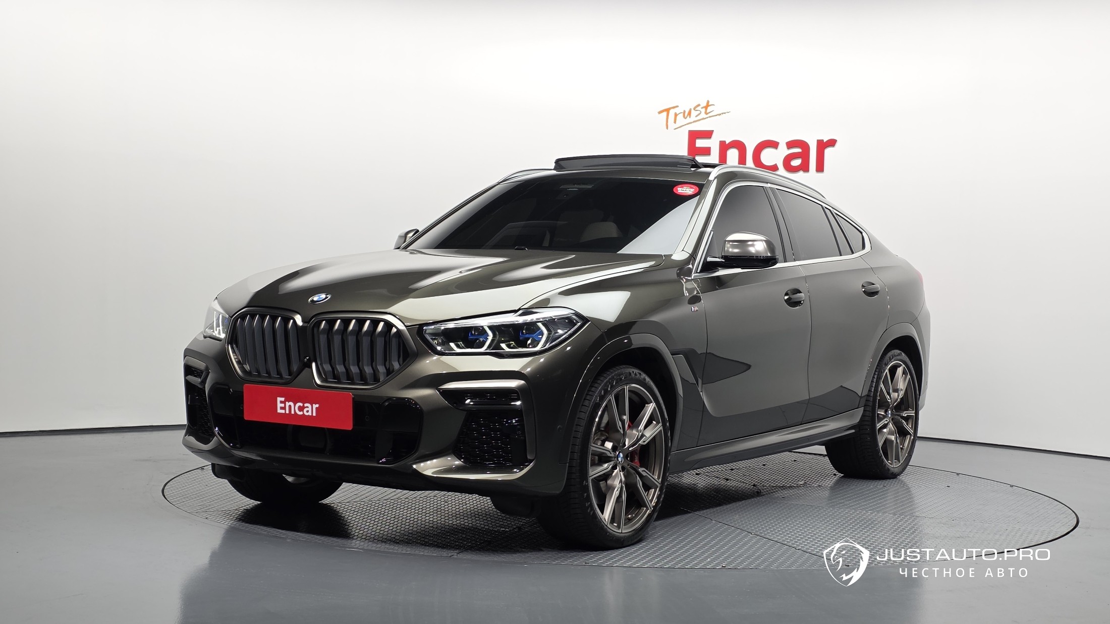 Автомобиль BMW X6