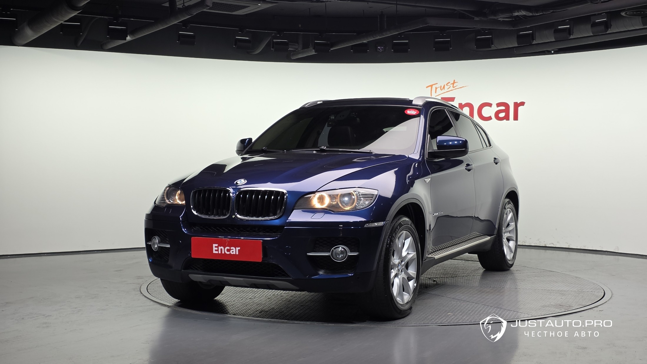 Автомобиль BMW X6