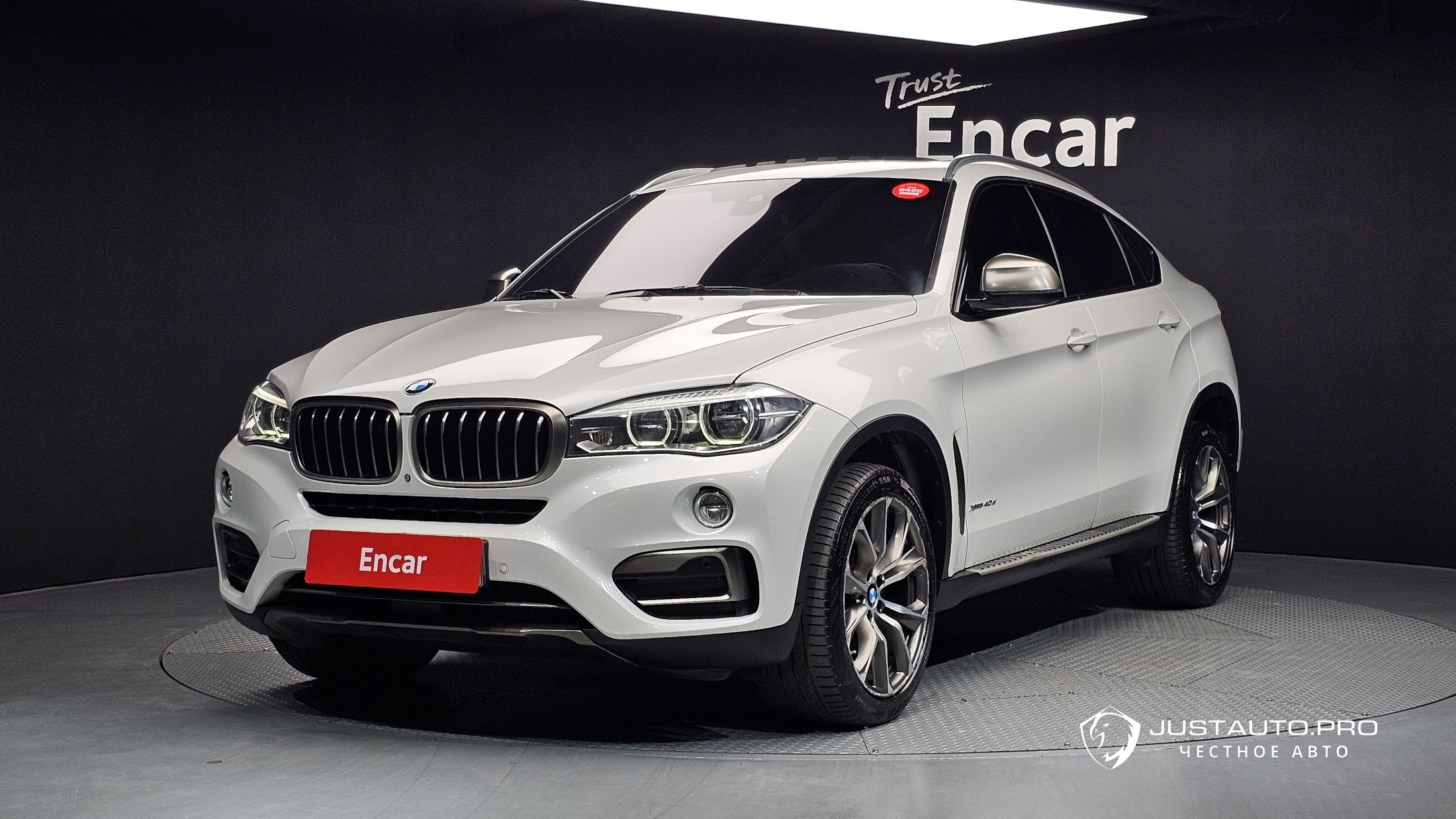 Автомобиль BMW X6