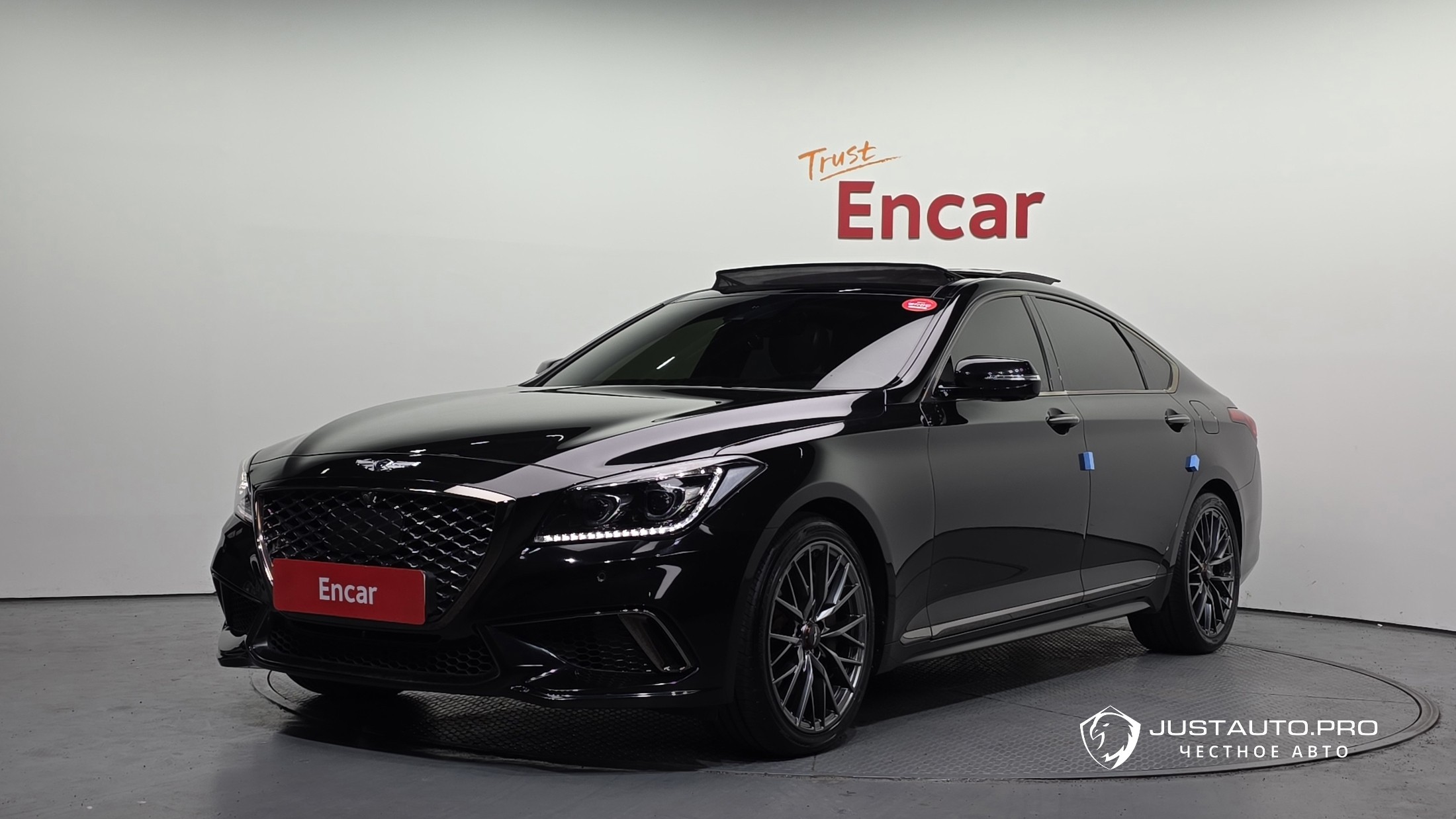 Автомобиль Genesis G80