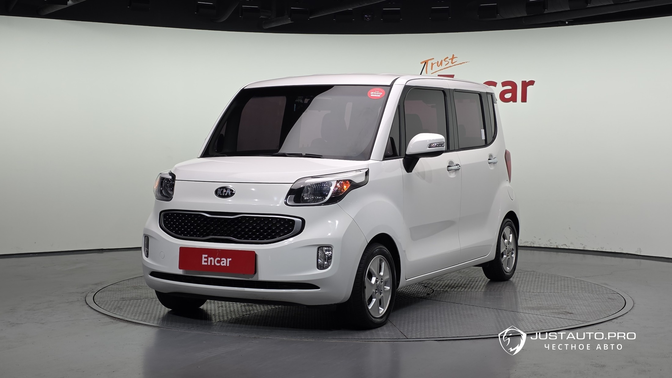 Автомобиль Kia RAY