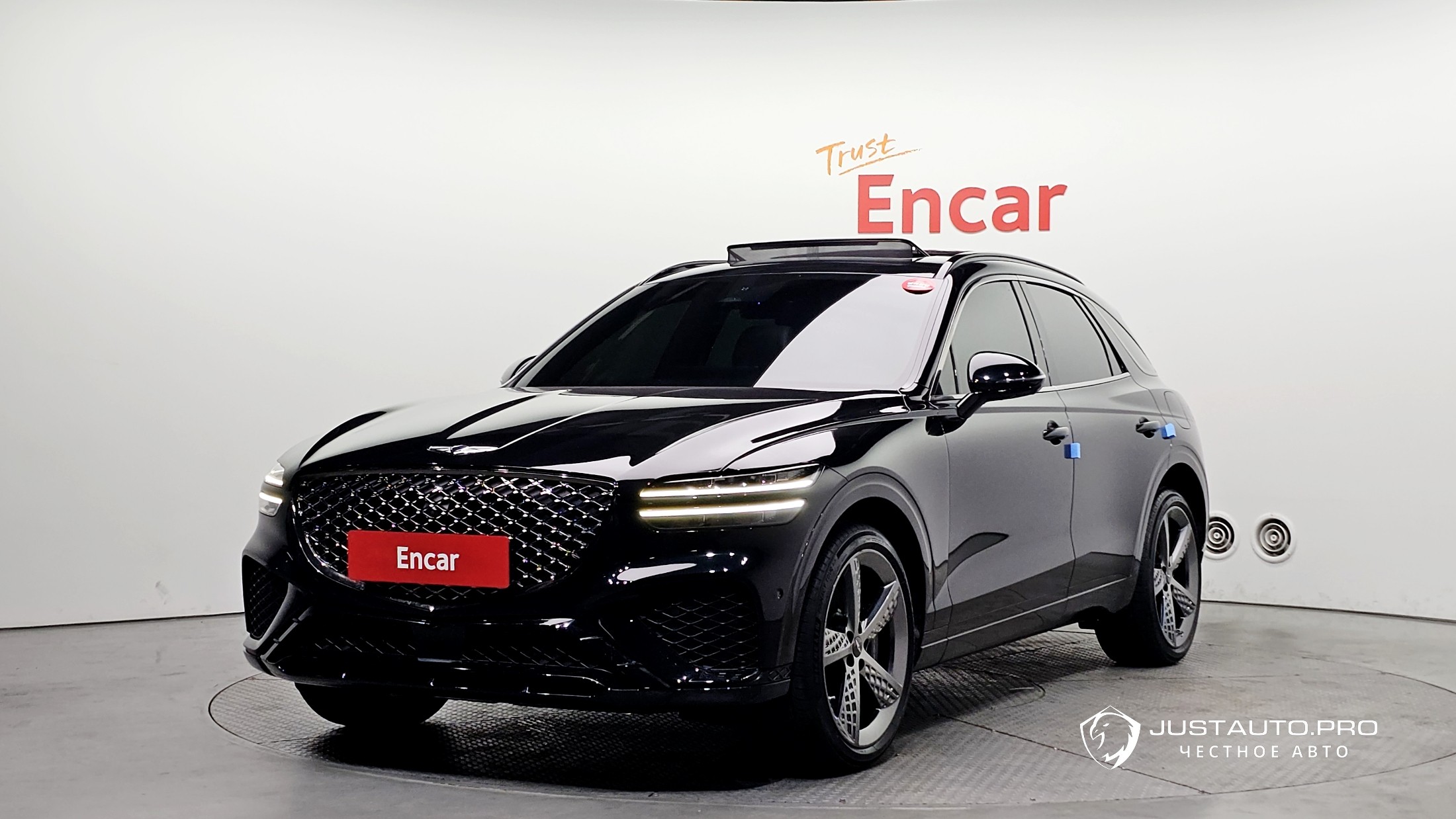 Автомобиль Genesis GV70