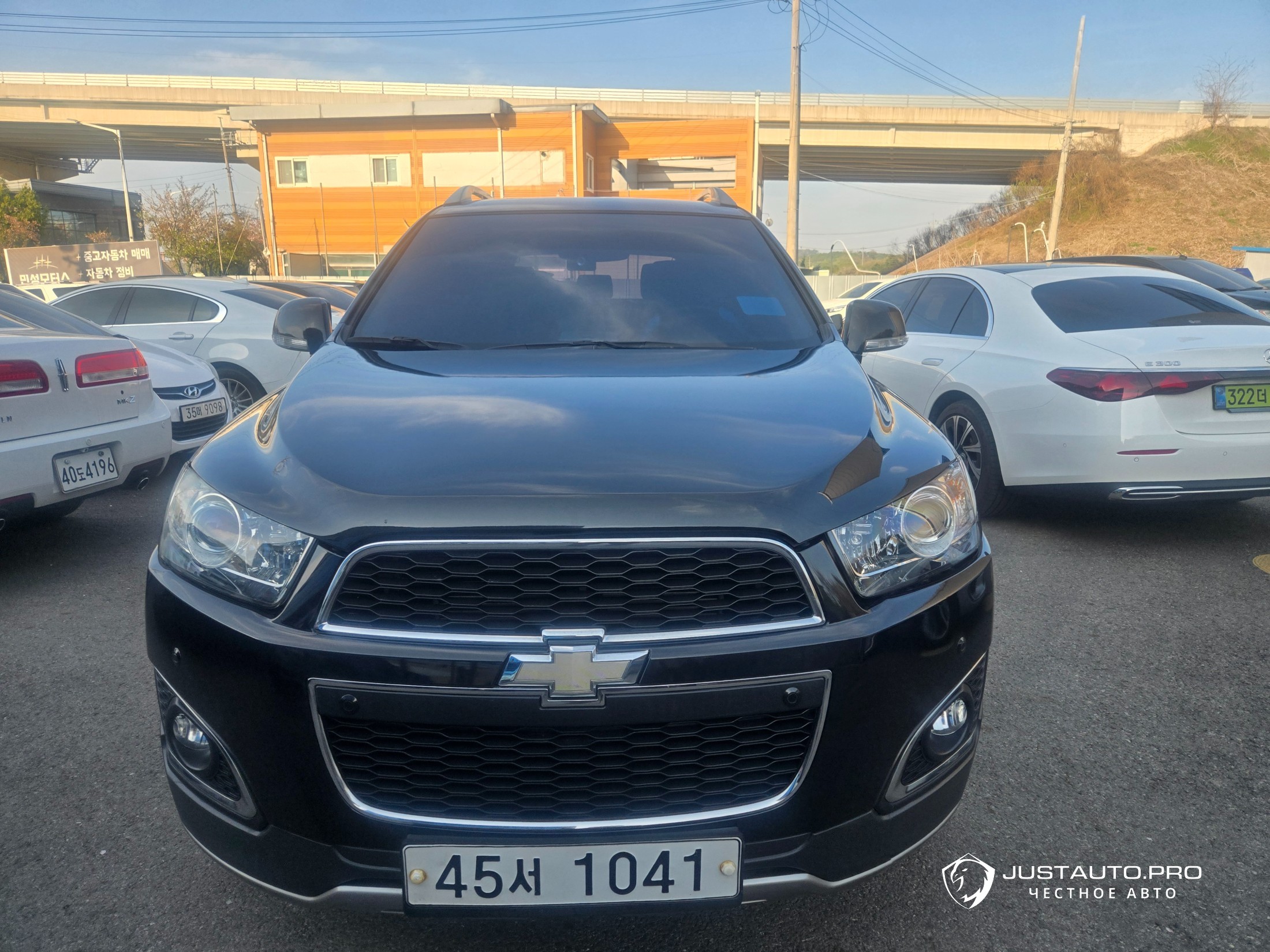 Автомобиль ChevroletGMDaewoo Captiva