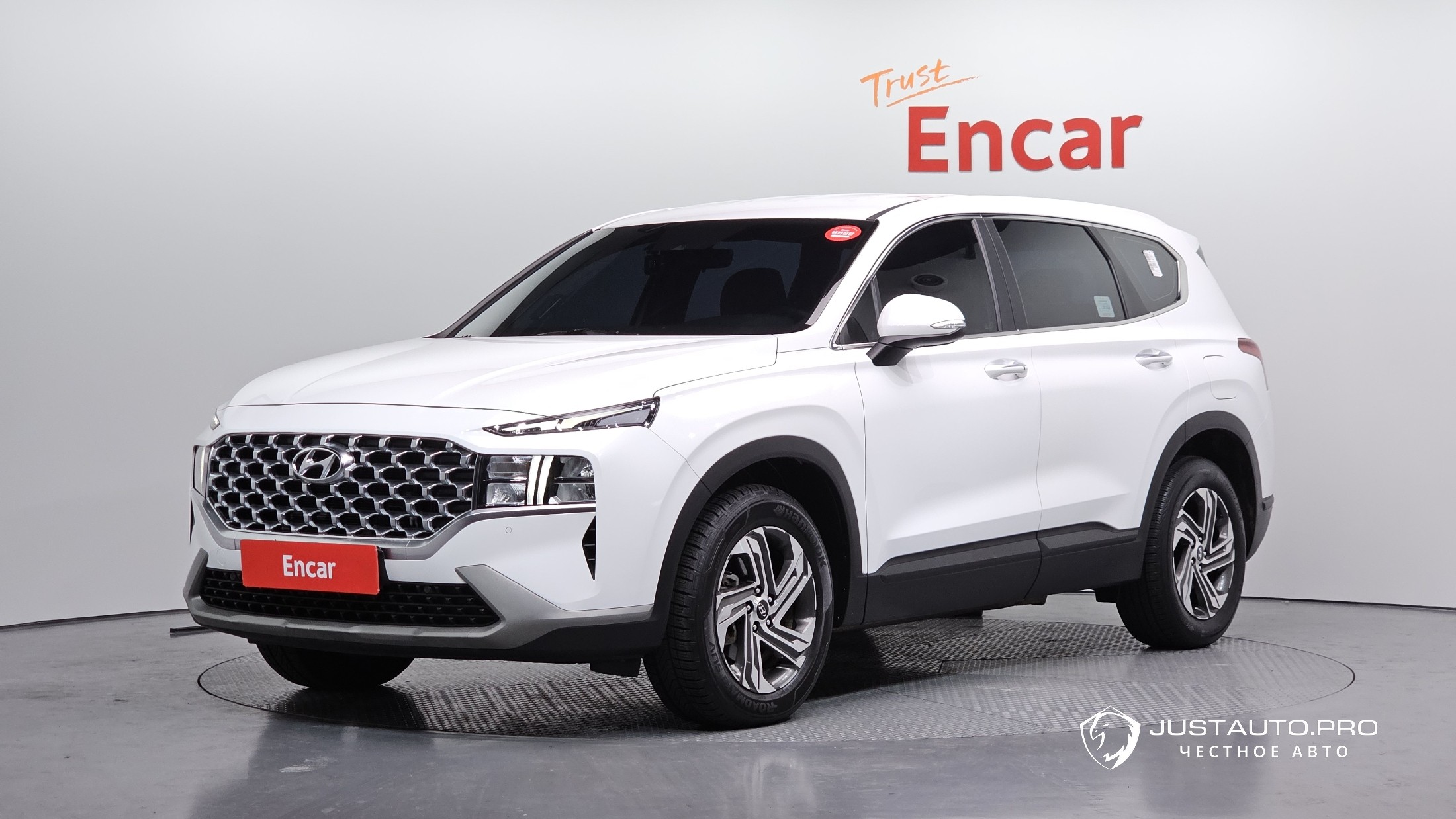 Автомобиль Hyundai Santafe
