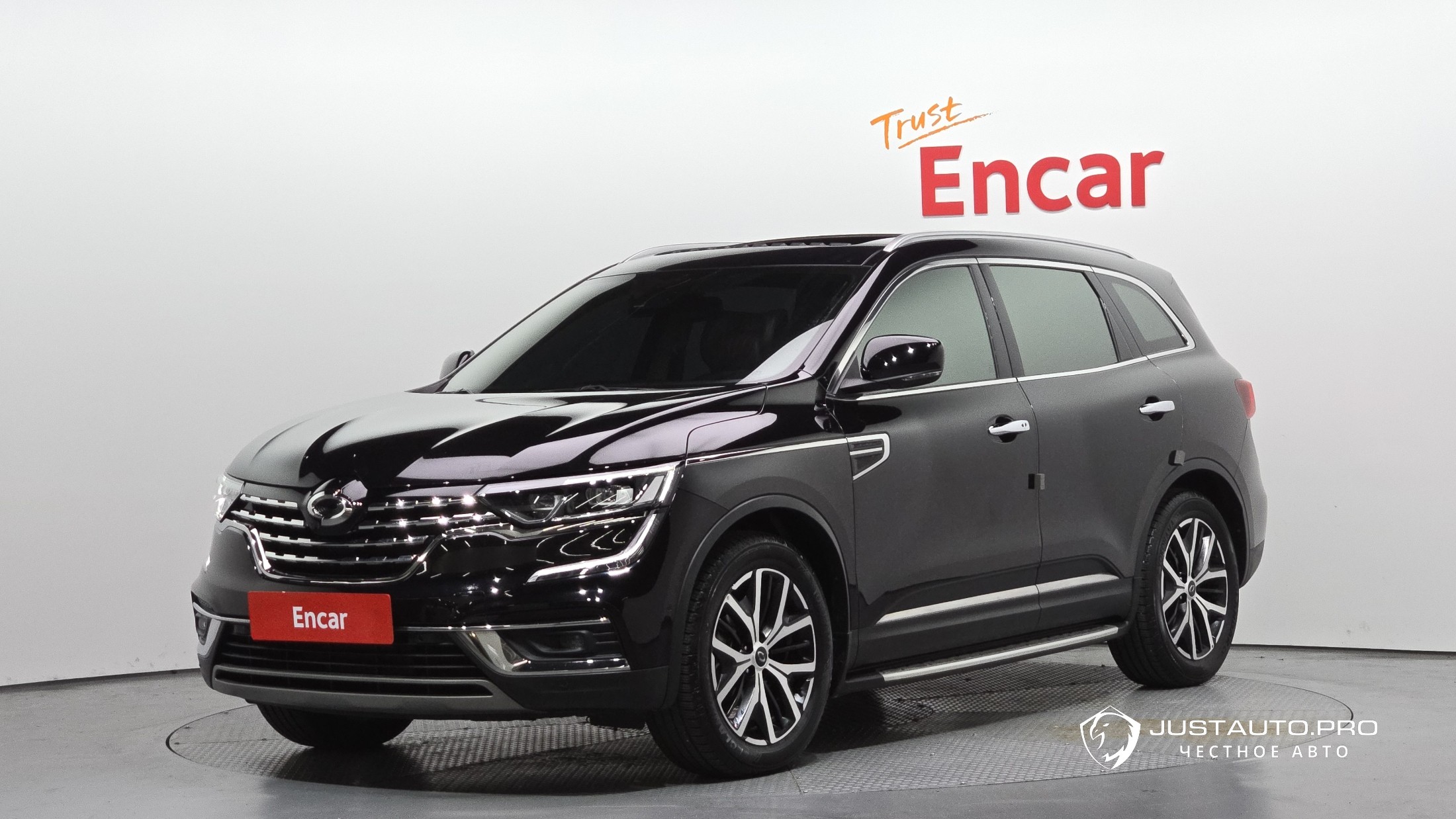 Автомобиль Renault-KoreaSamsung QM6